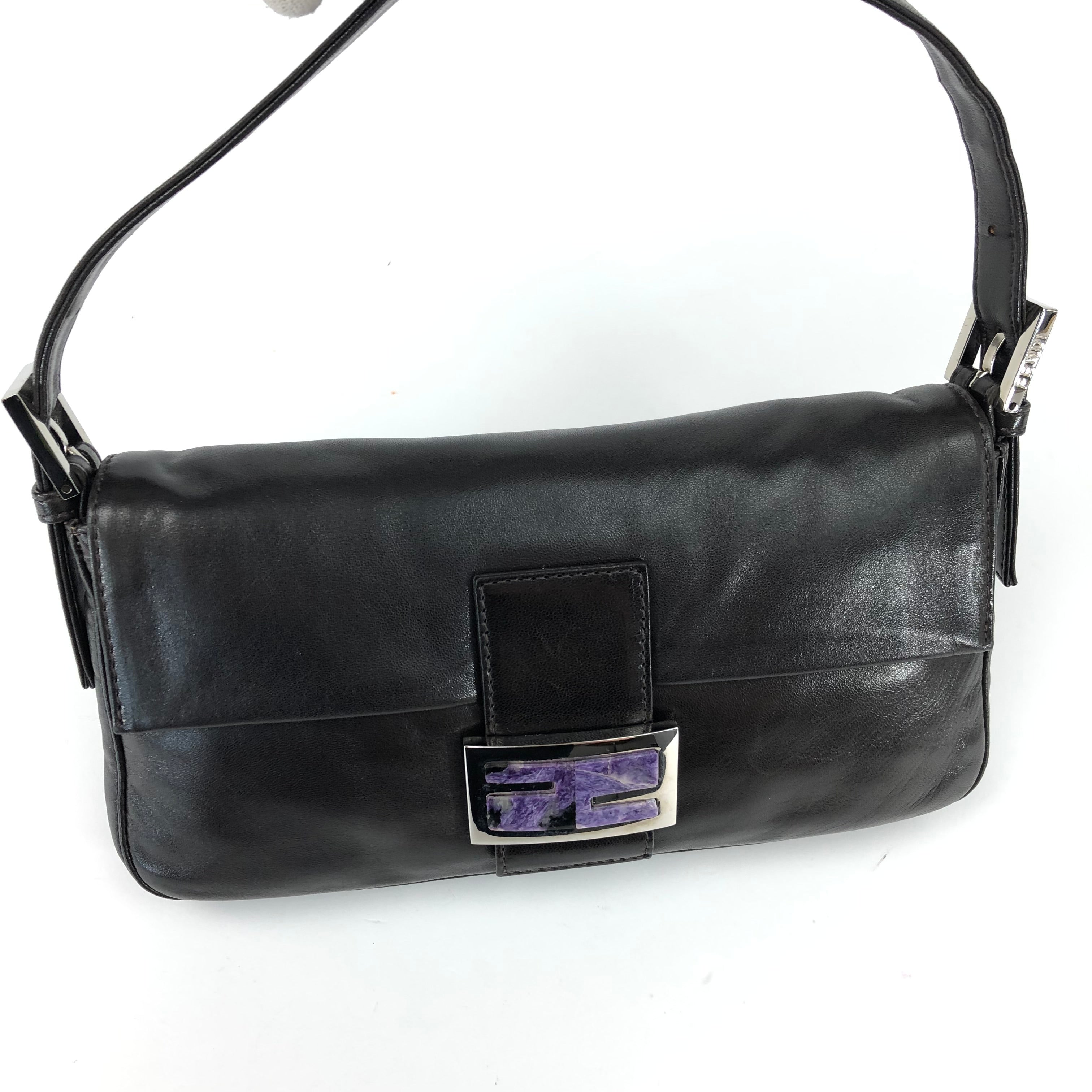 FENDI LEATHER BAGUETTE BAG