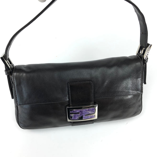 FENDI LEATHER BAGUETTE BAG