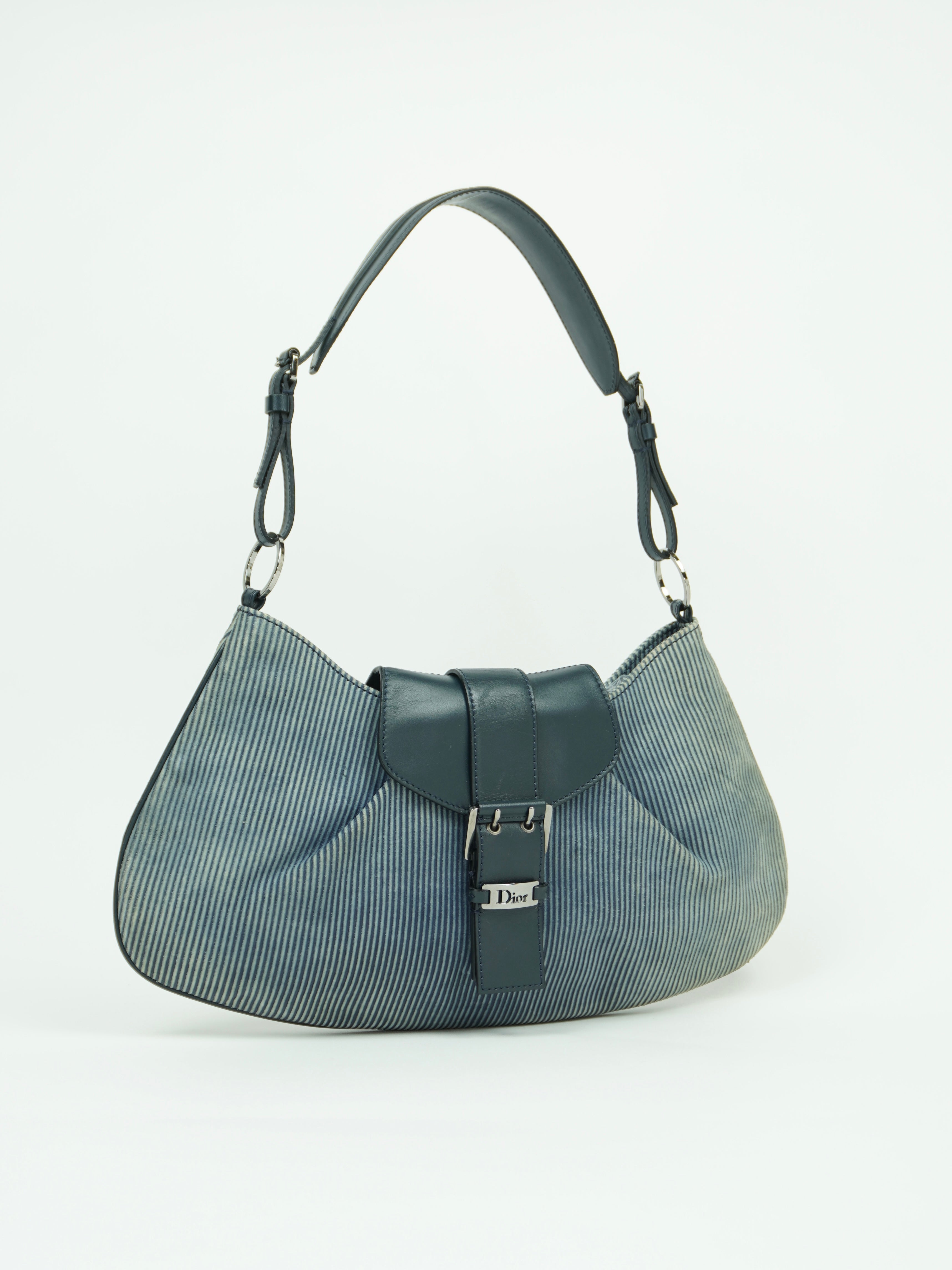 CHRISTIAN DIOR SHOULDER BAG