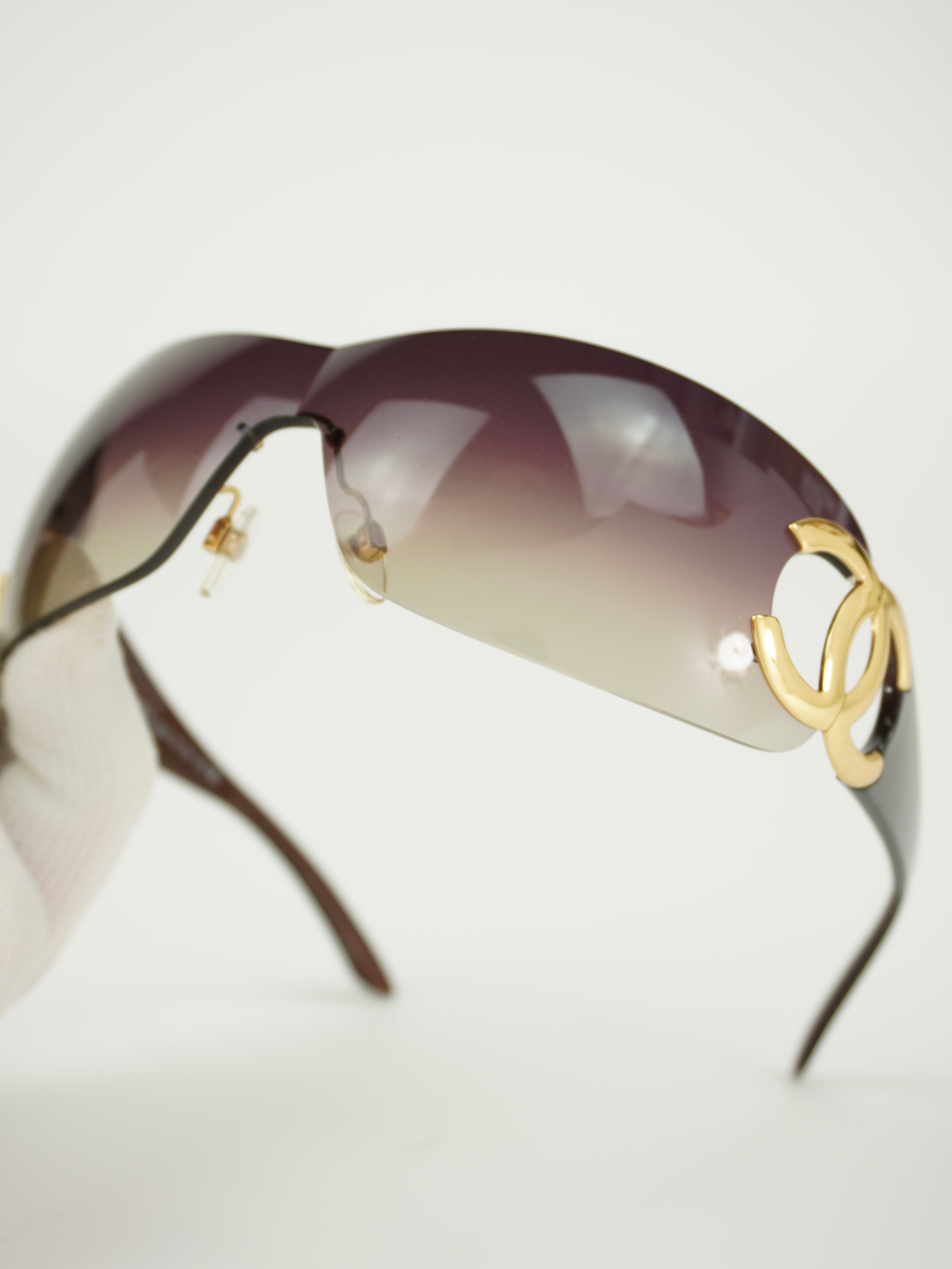 CHANEL RIMLESS CC LOGO SUNGLASSES