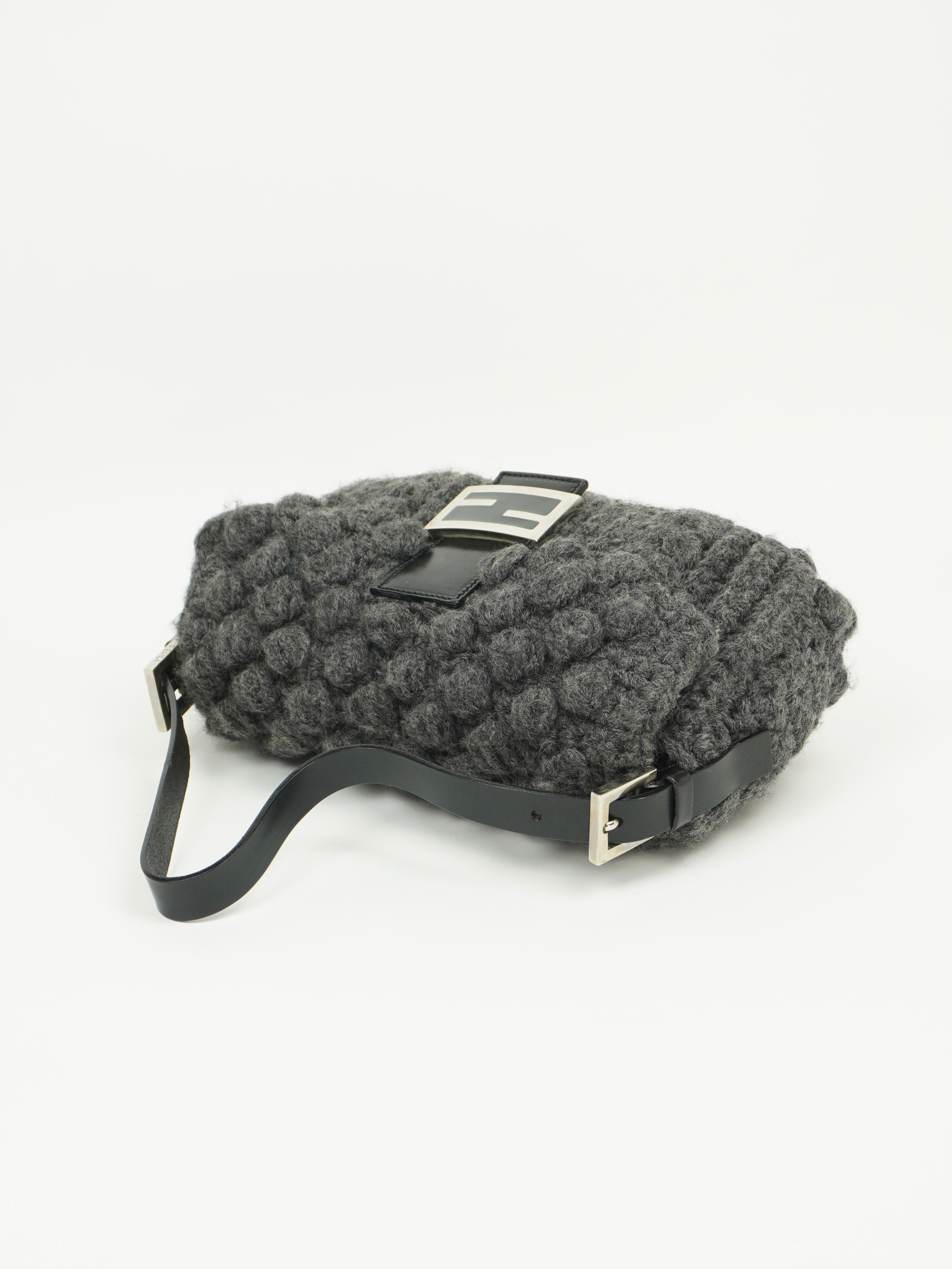 FENDI CROCHET BAGUETTE