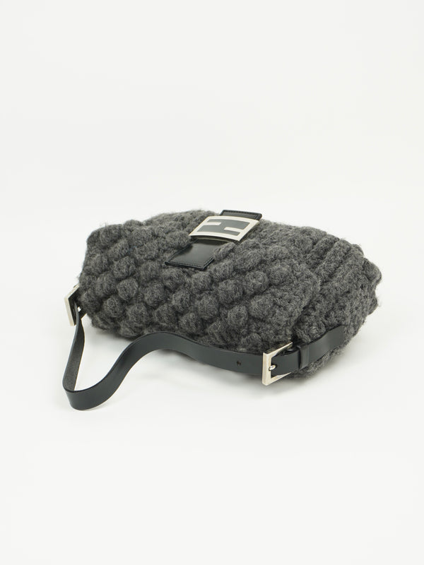 FENDI CROCHET BAGUETTE