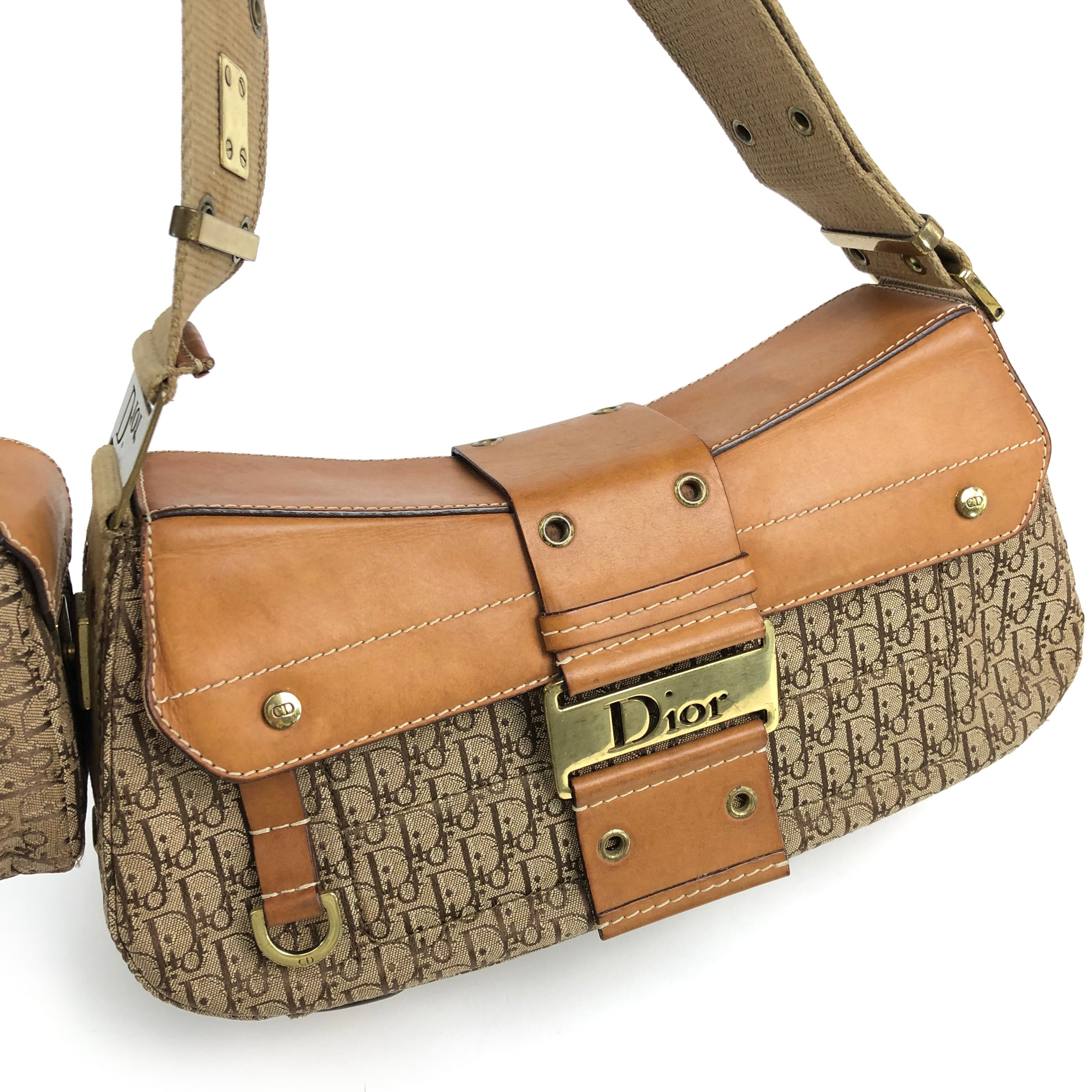 CHRISTIAN DIOR STREET CHIC COLUMBUS SHOULDER BAG