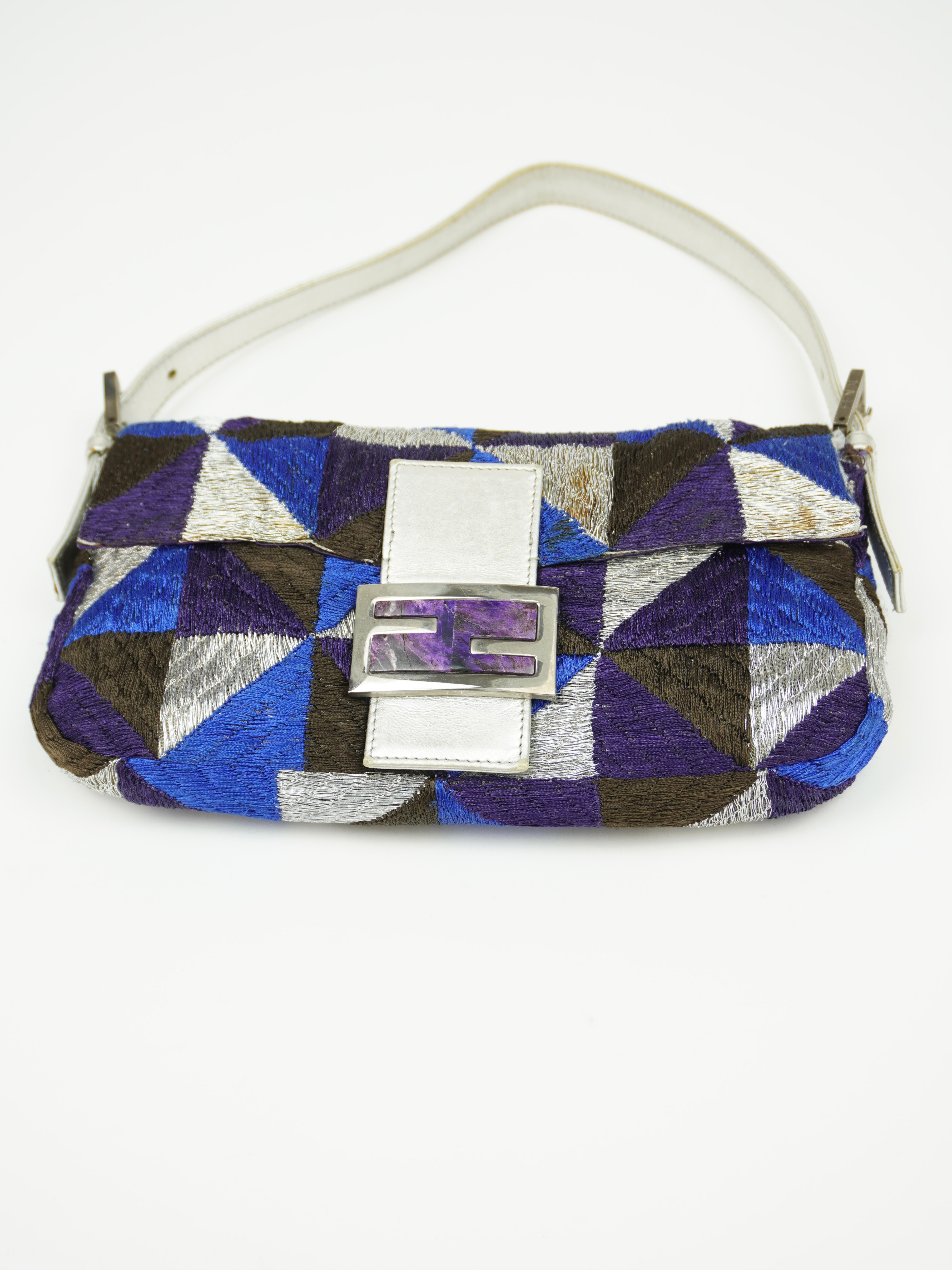 FENDI GEOMETRIC EMBROIDERED BAGUETTE WITH MARBLE BUCKLE