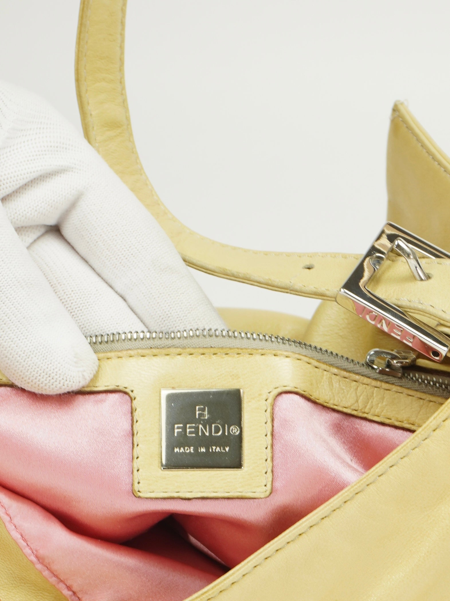 FENDI LEATHER BAGUETTE BAG