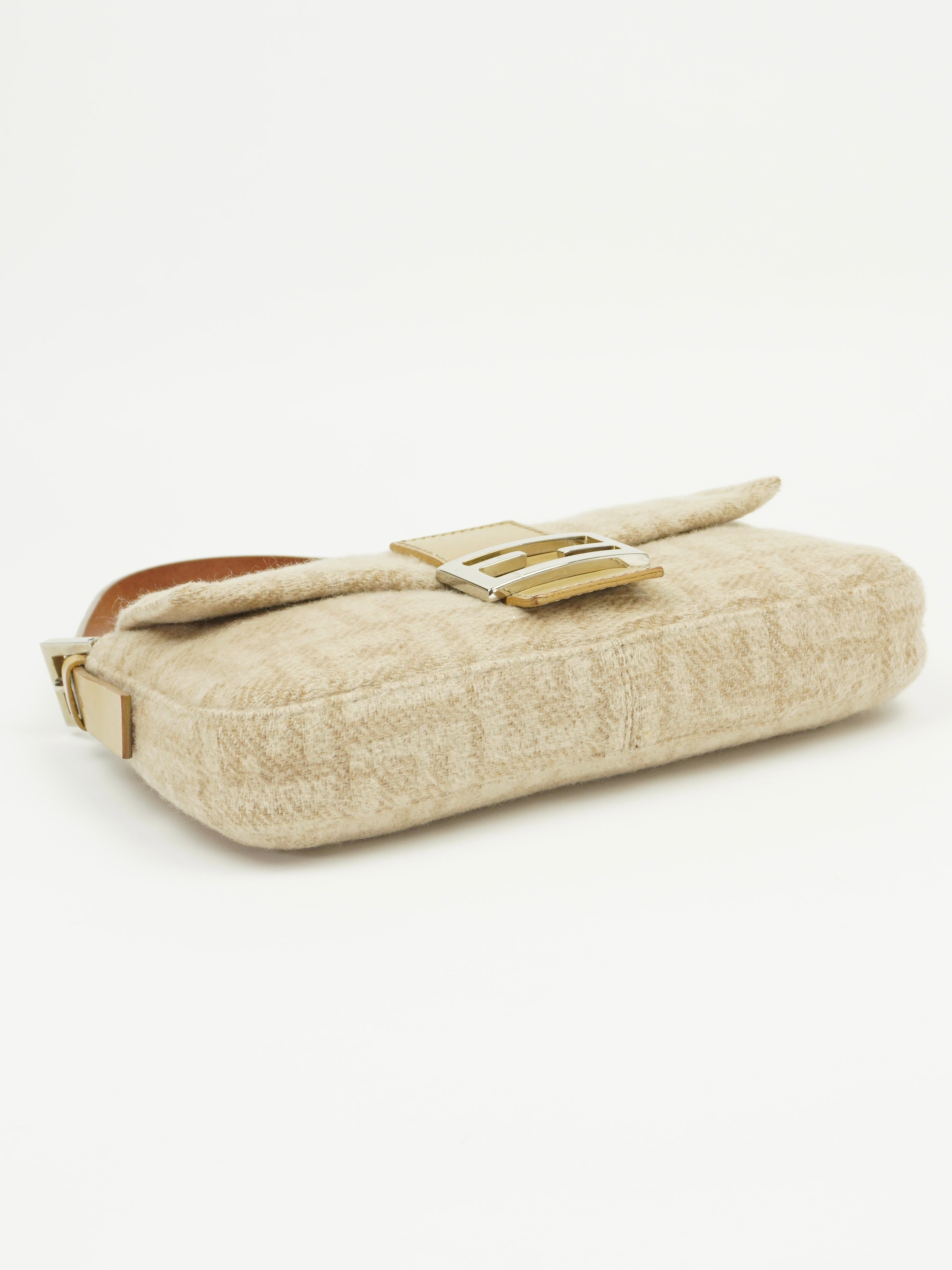 FENDI CASHMERE WOOL BAGUETTE