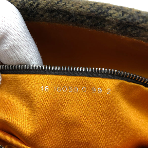 FENDI CASHMERE WOOL BAGUETTE SHOULDER BAG