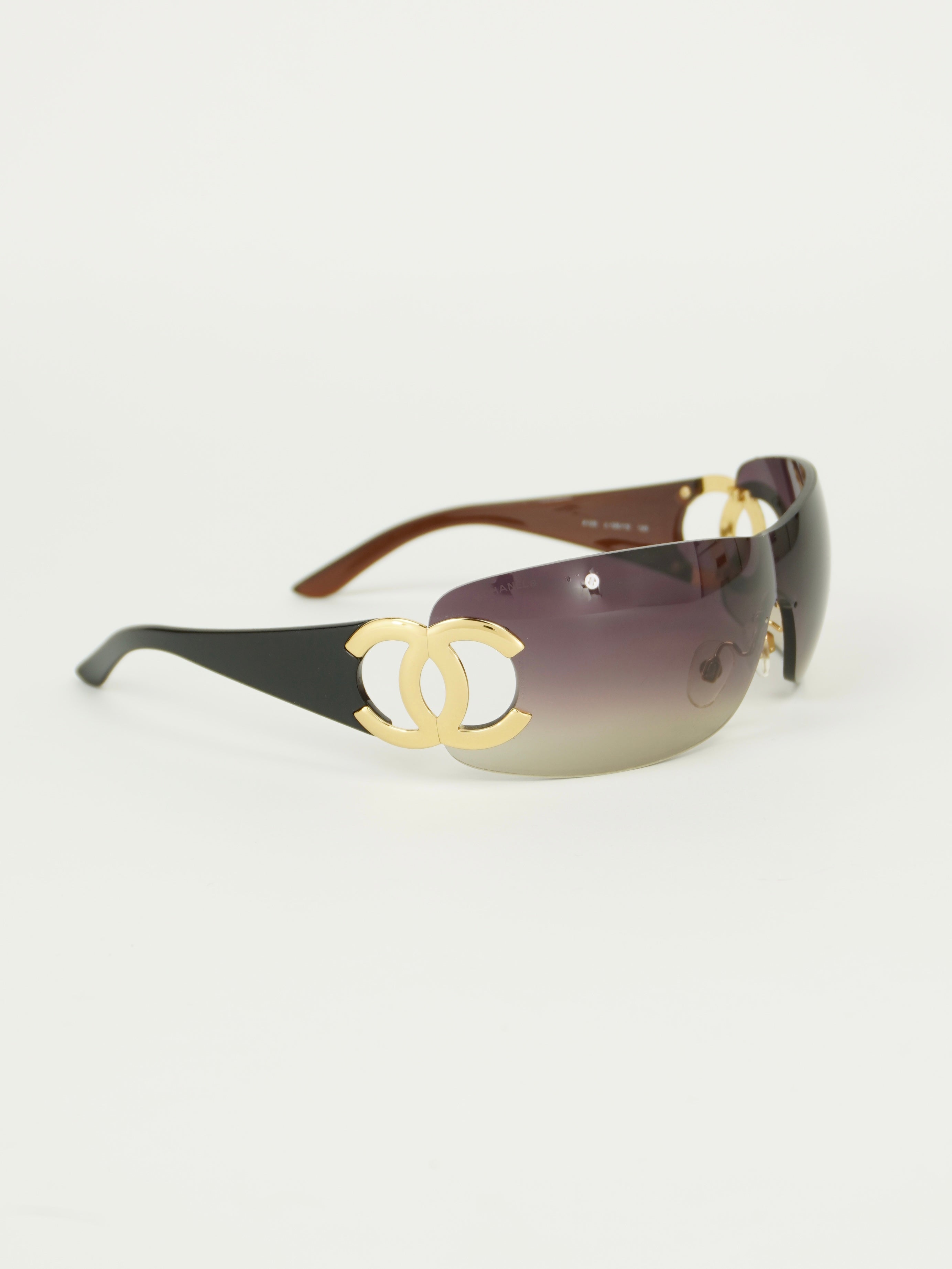 CHANEL RIMLESS CC LOGO SUNGLASSES