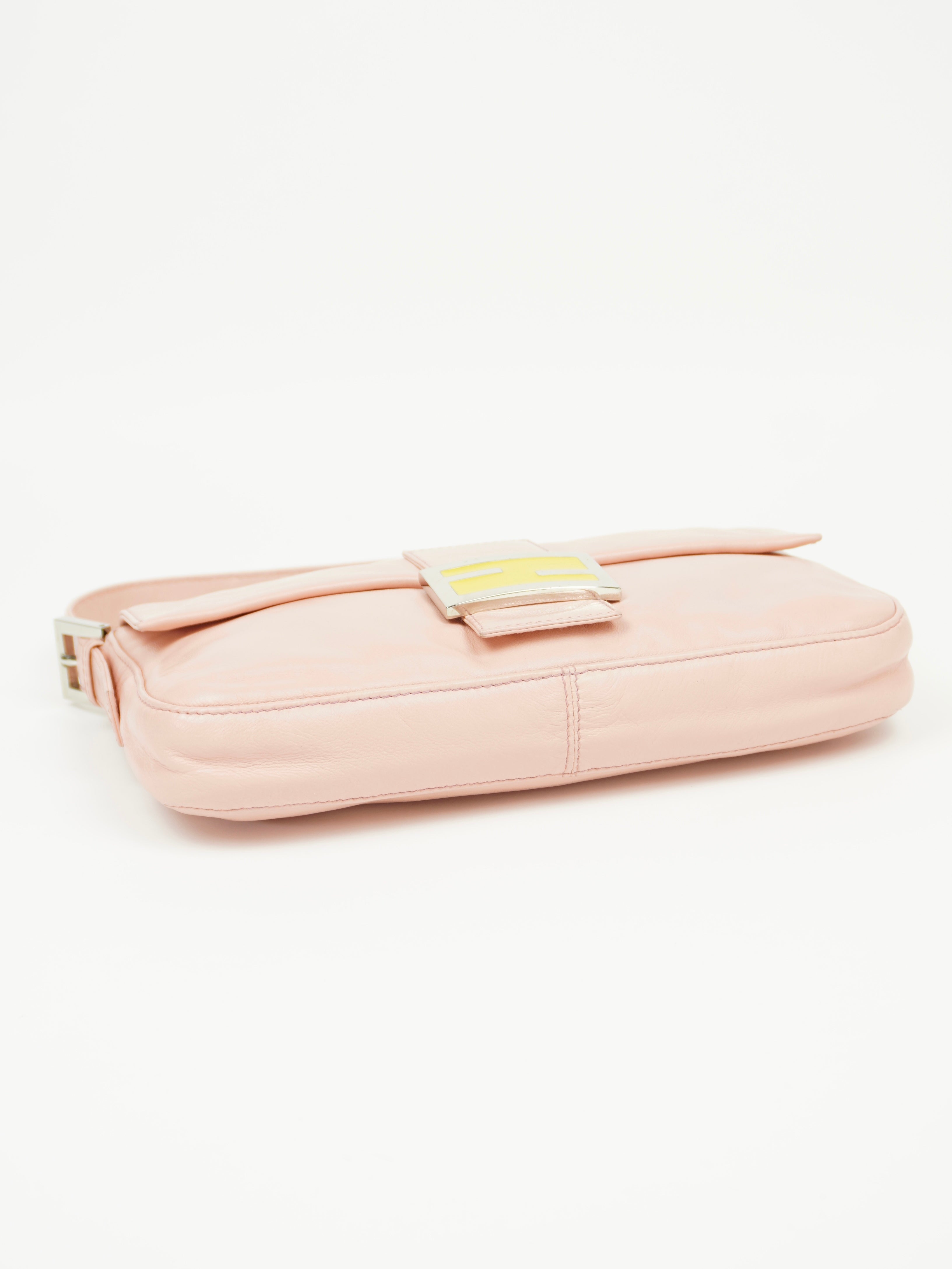 FENDI LEATHER BAGUETTE BAG