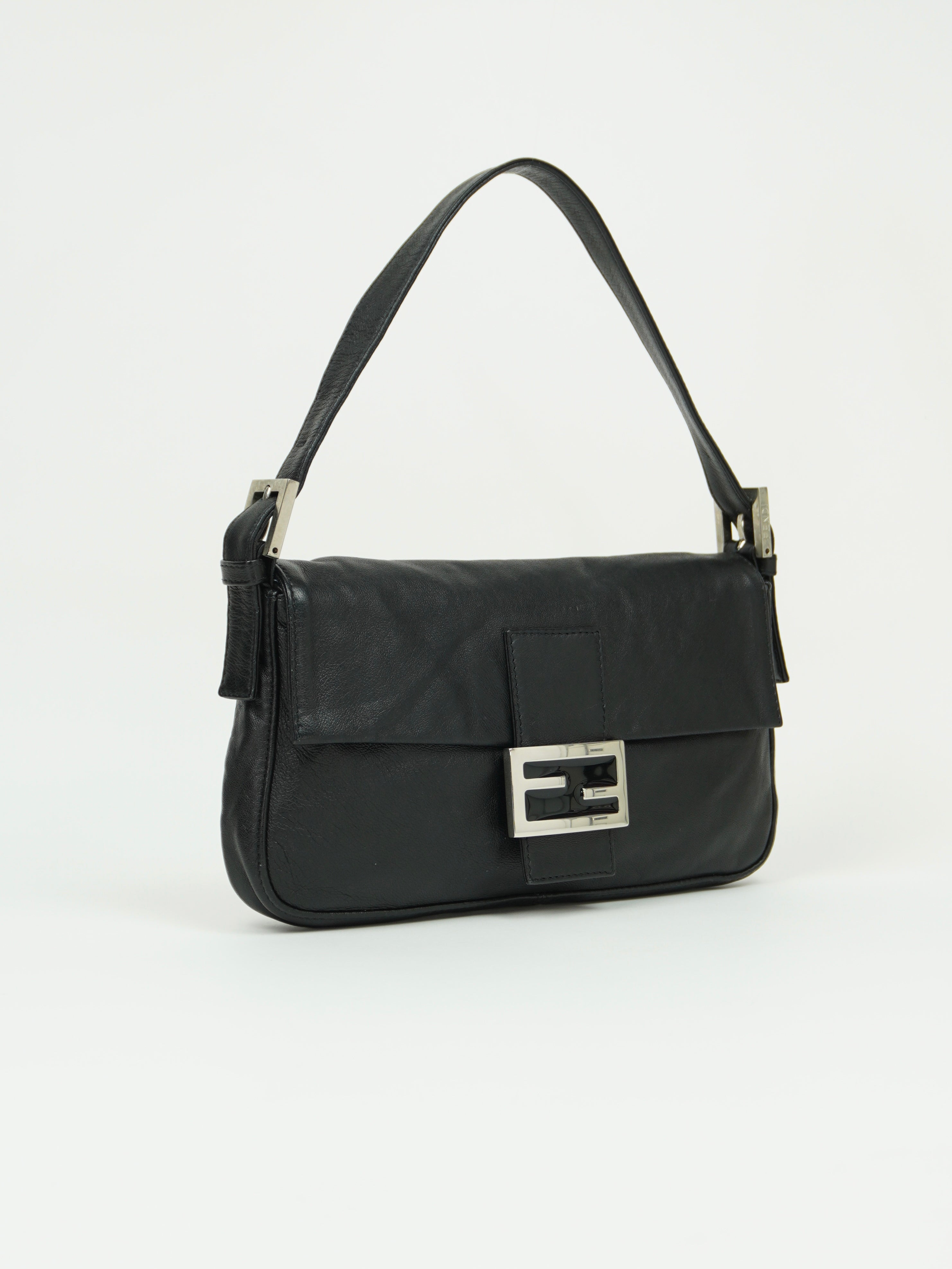 FENDI LEATHER BAGUETTE BAG