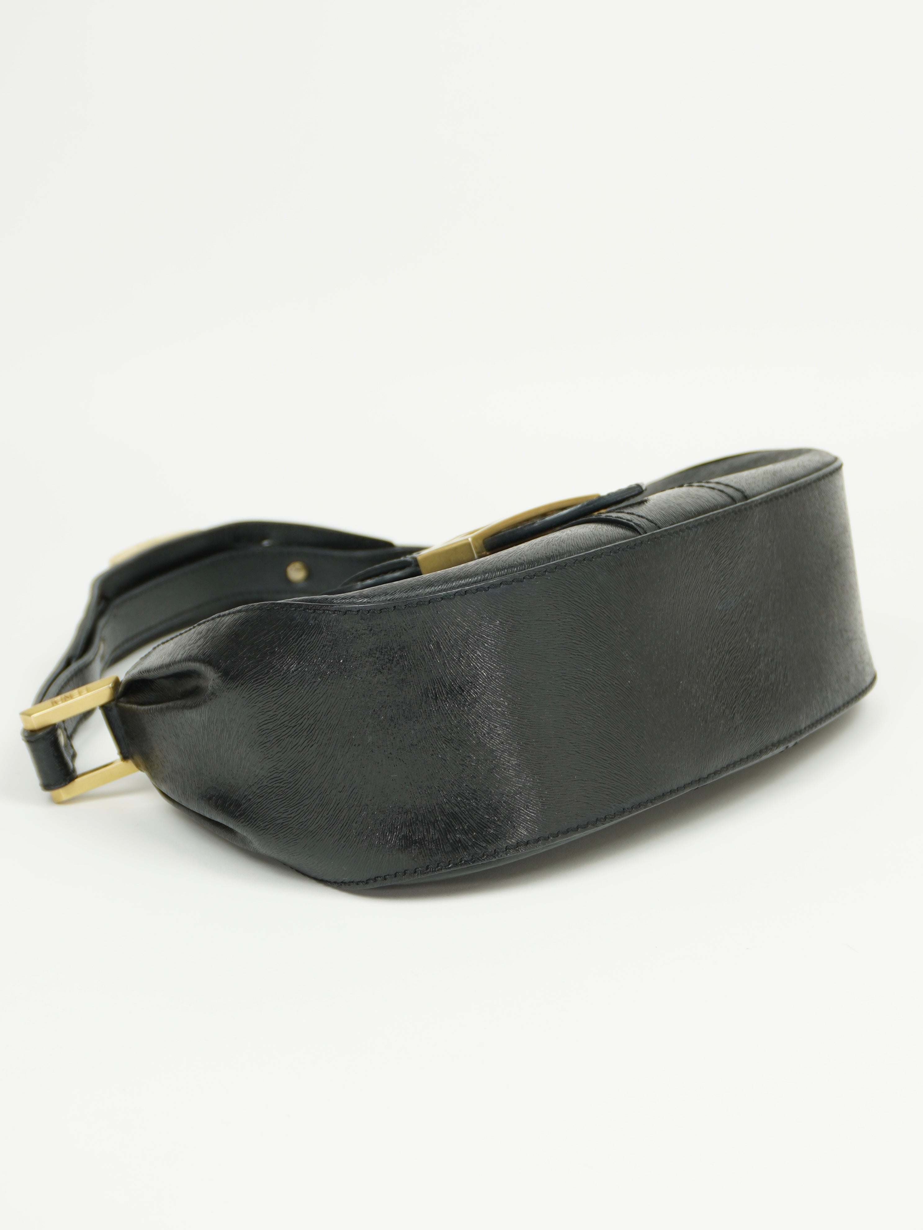 FENDI LEATHER BAG WITH GOLD HARDWARE