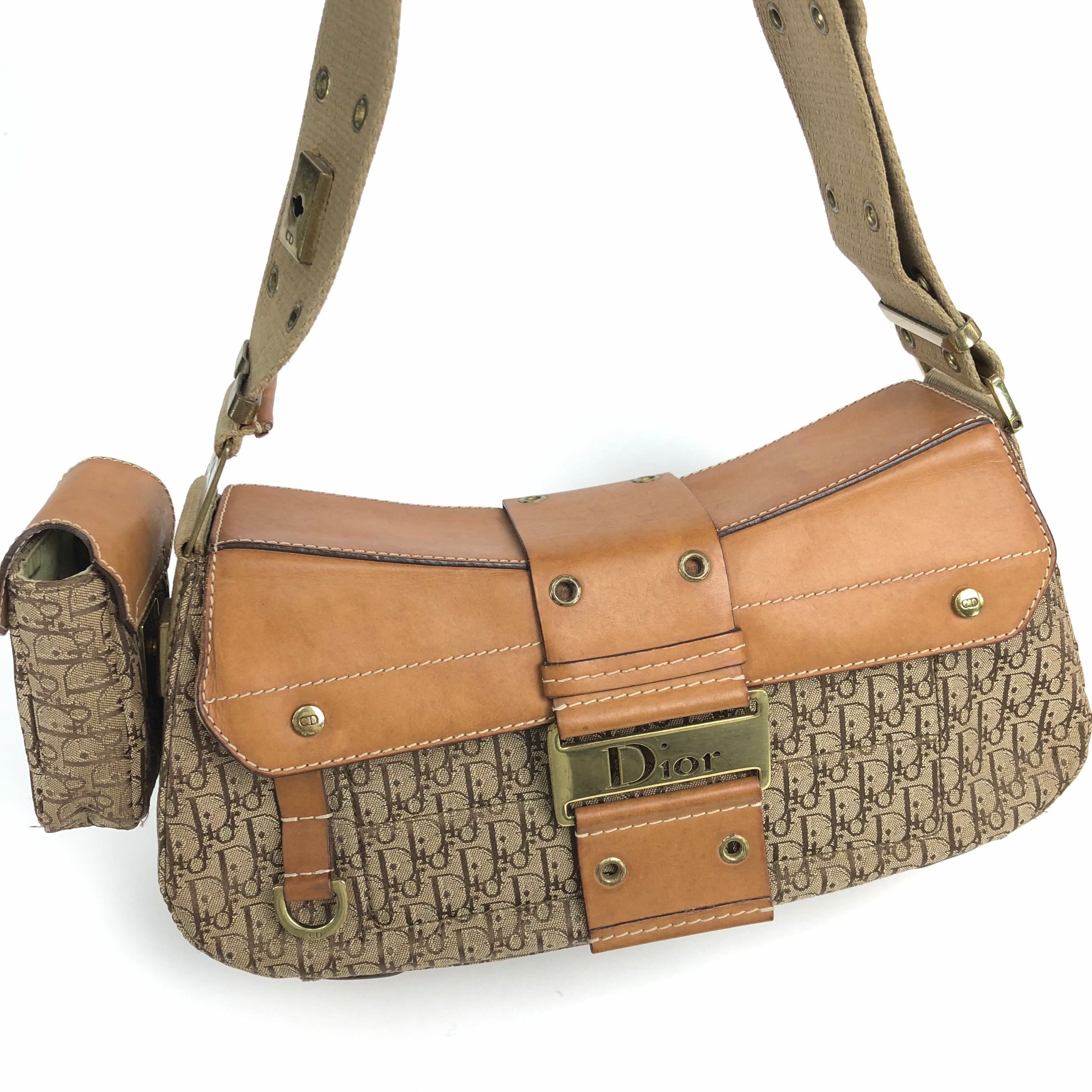 CHRISTIAN DIOR STREET CHIC COLUMBUS SHOULDER BAG