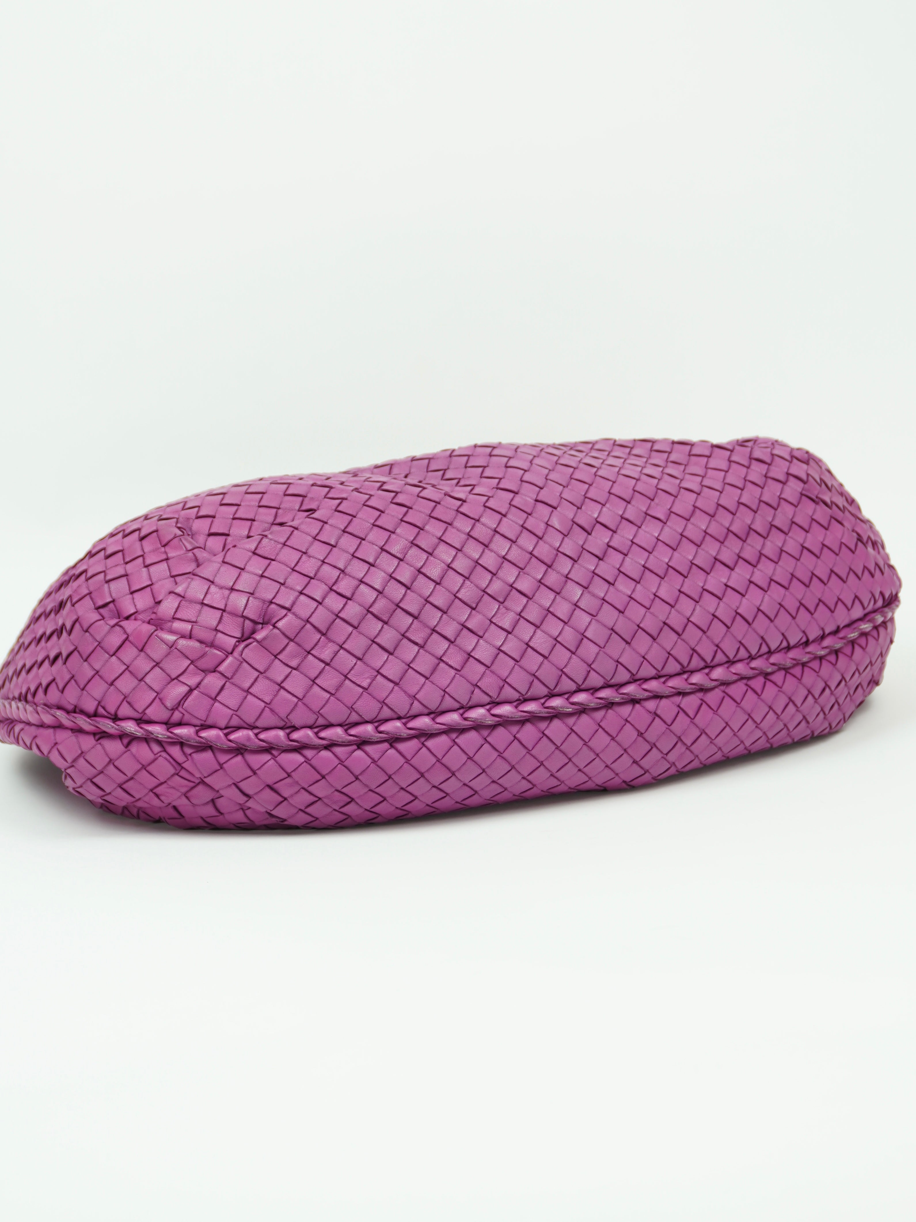 BOTTEGA VENETA INTRECCIATO HOBO SHOULDER BAG