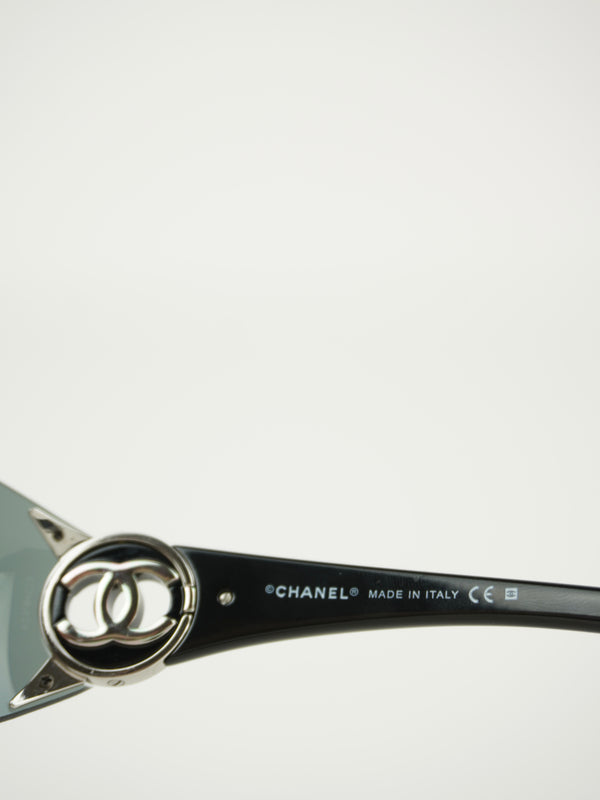 CHANEL RIMLESS CC LOGO SUNGLASSES