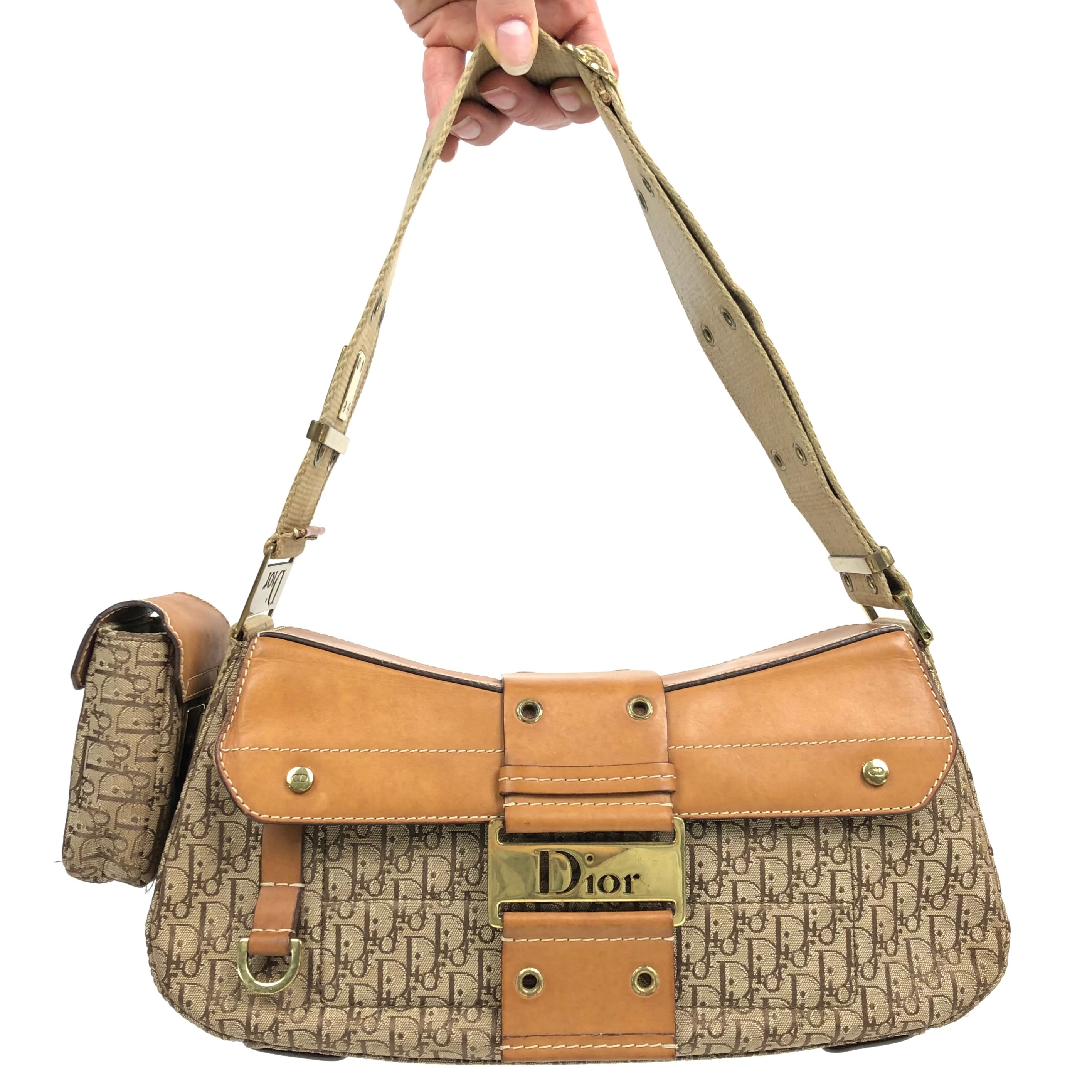 CHRISTIAN DIOR STREET CHIC COLUMBUS SHOULDER BAG