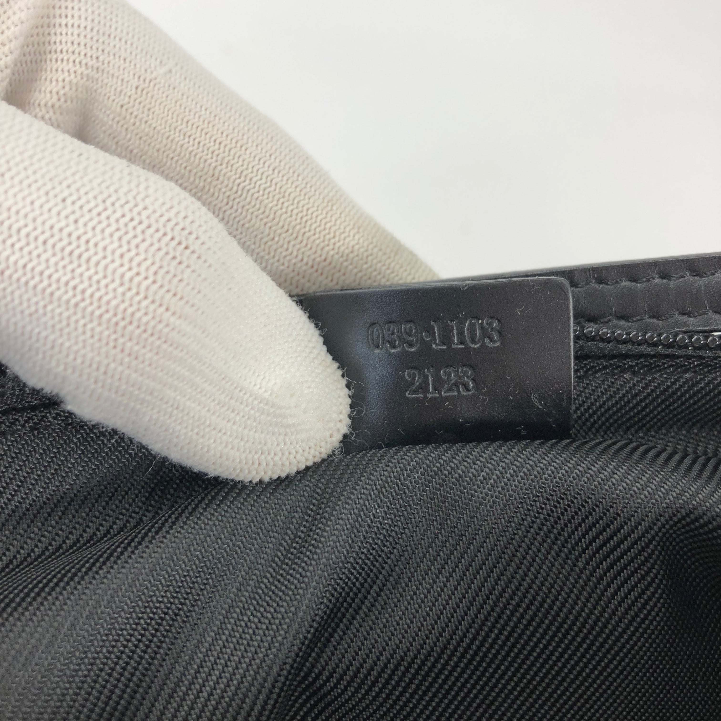 GUCCI MONOGRAM SHOULDER BAG