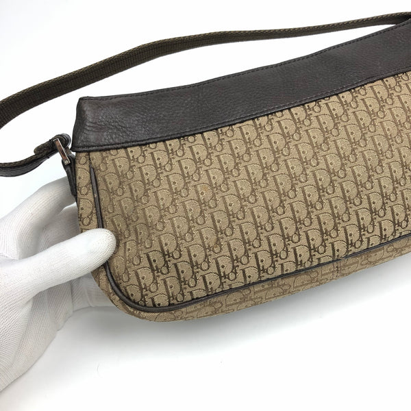 CHRISTIAN DIOR MONOGRAM SHOULDER BAG
