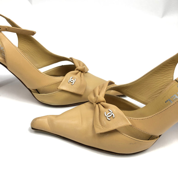 CHANEL LOGO BOW SLING-BACK HEELS -  UK 1.5, US 3.5, EU 34.5