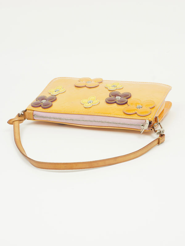 LOUIS VUITTON VERNIS FLOWER POCHETTE BAG