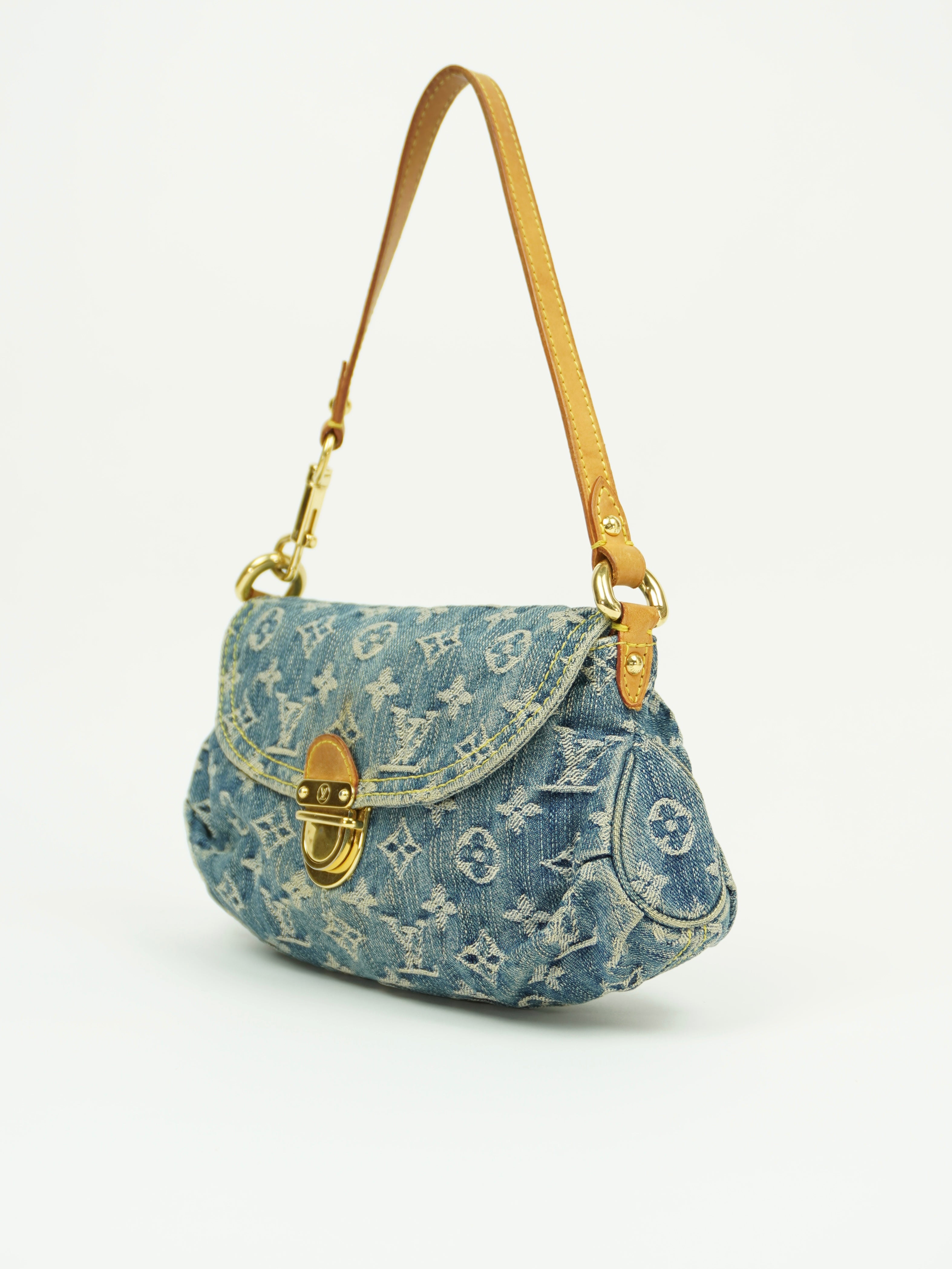 LOUIS VUITTON DENIM PLEATY BAG