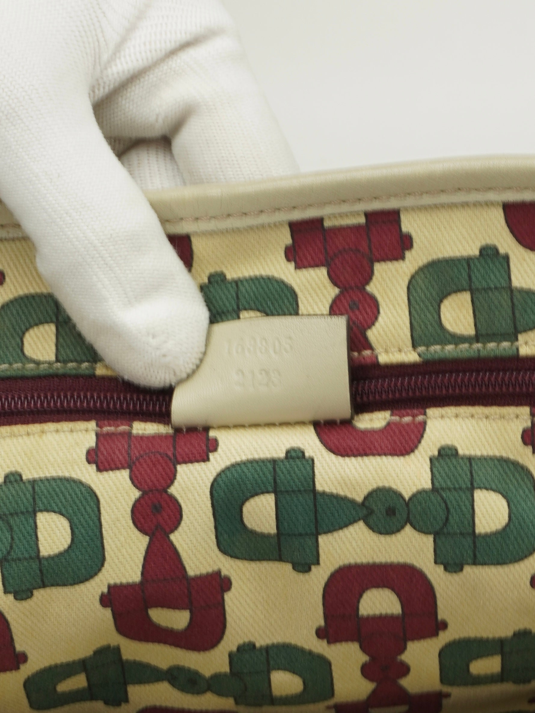 GUCCI MONOGRAM LEATHER BAG