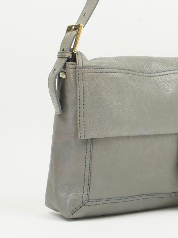 FENDI XL MAMA BAGUETTE BAG