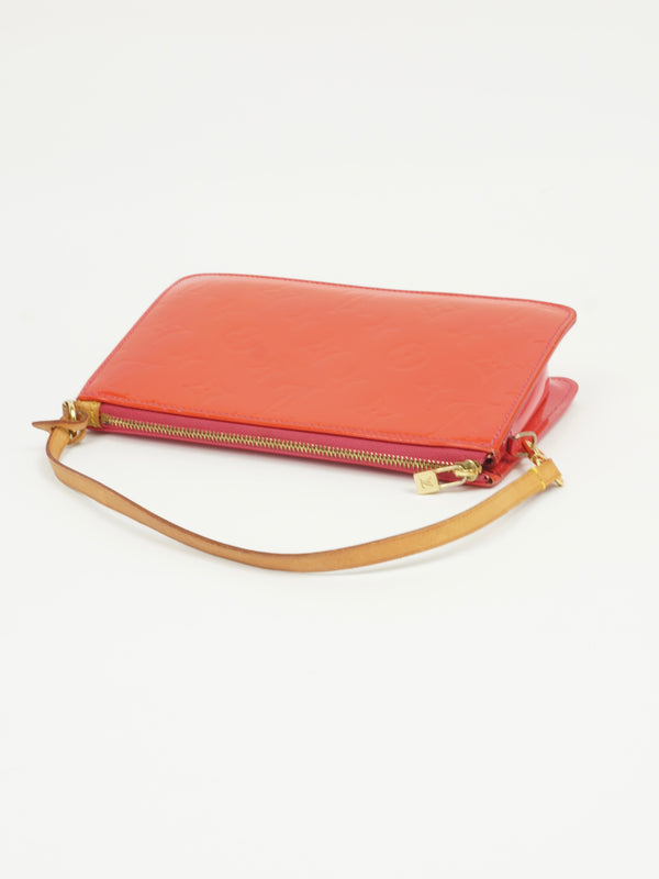 LOUIS VUITTON VERNIS POCHETTE BAG