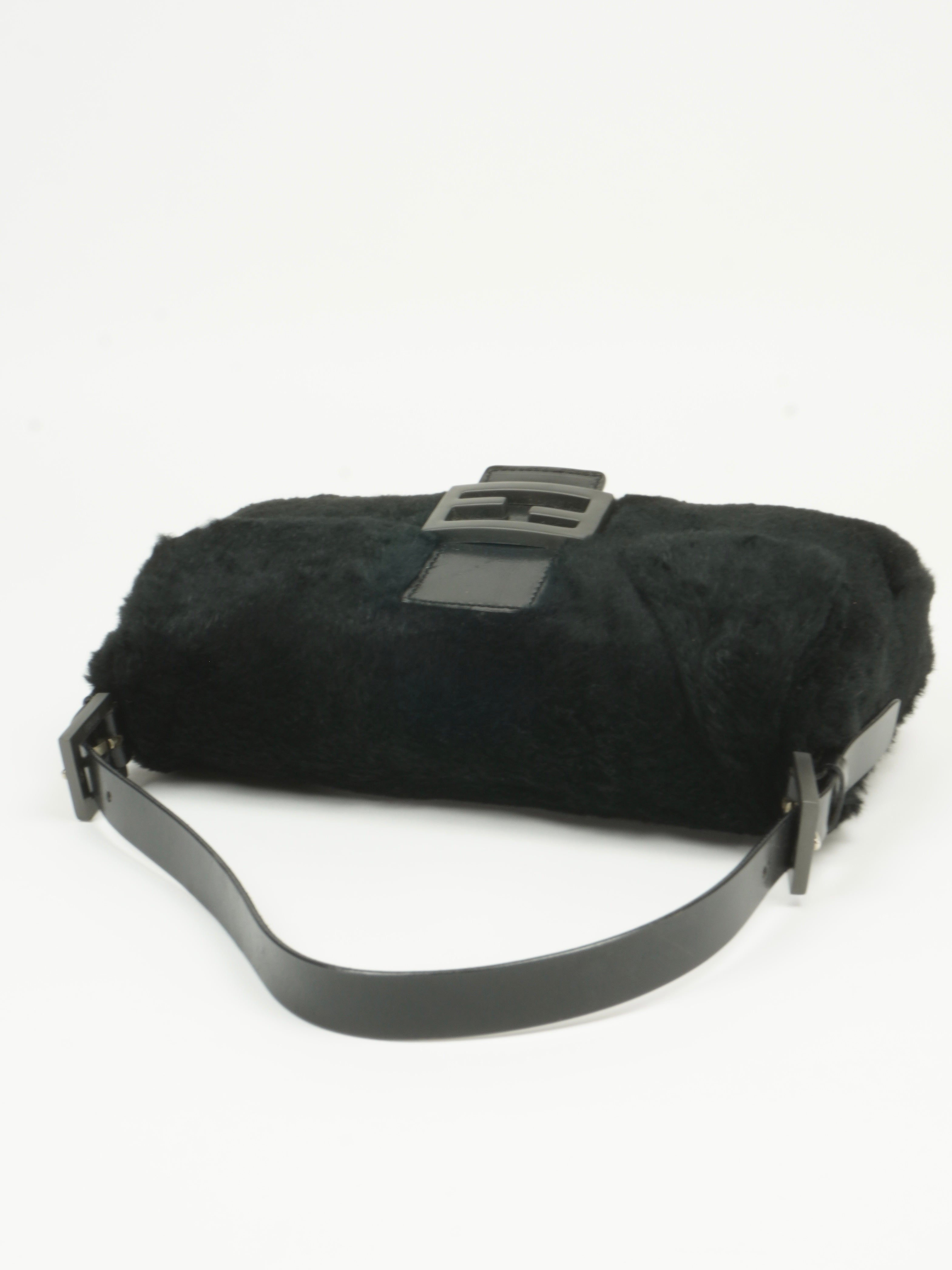 FENDI FUR BAGUETTE