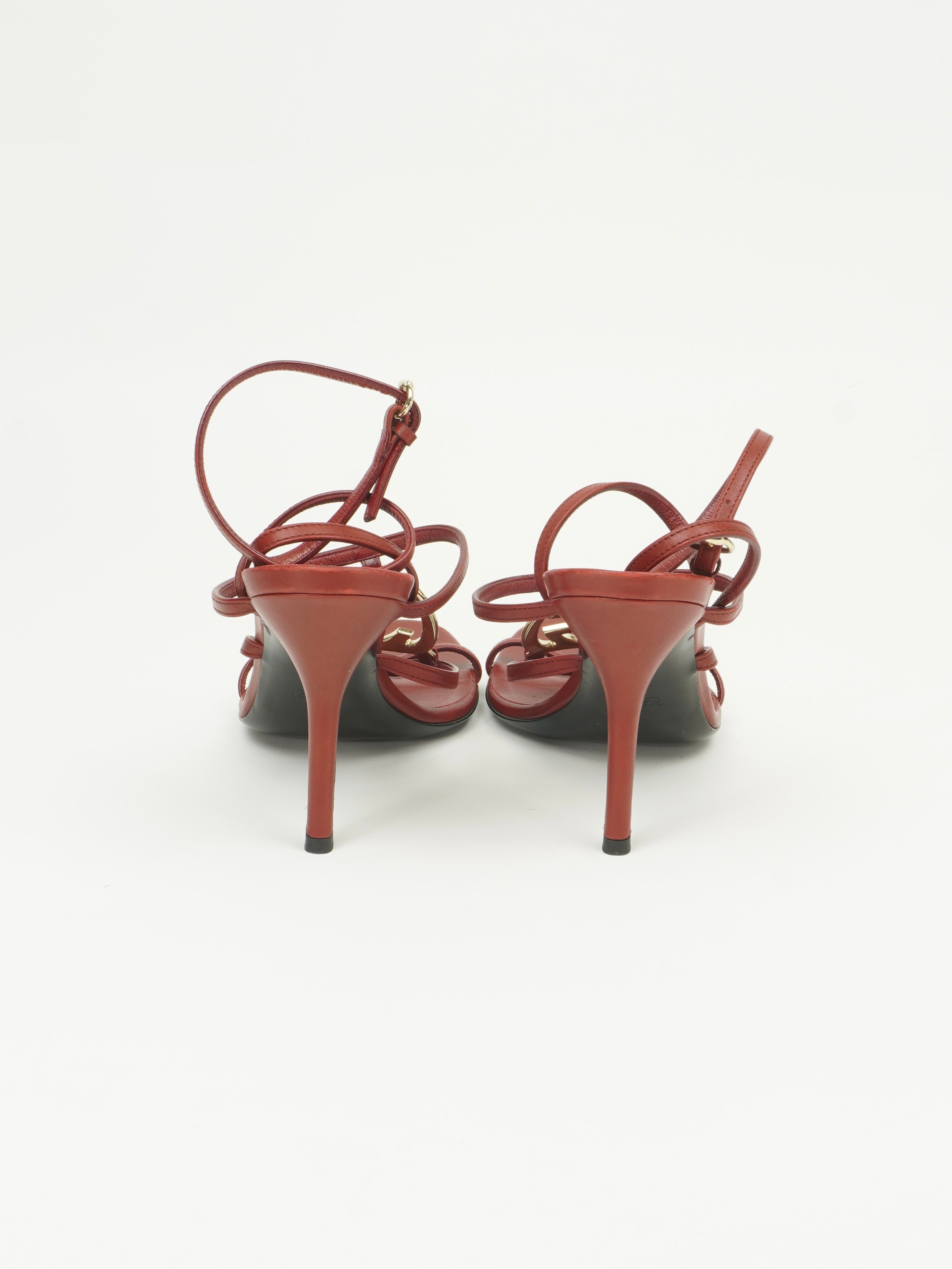 GUCCI RED LEATHER INTERLOCKING G STRAPPY HEELS