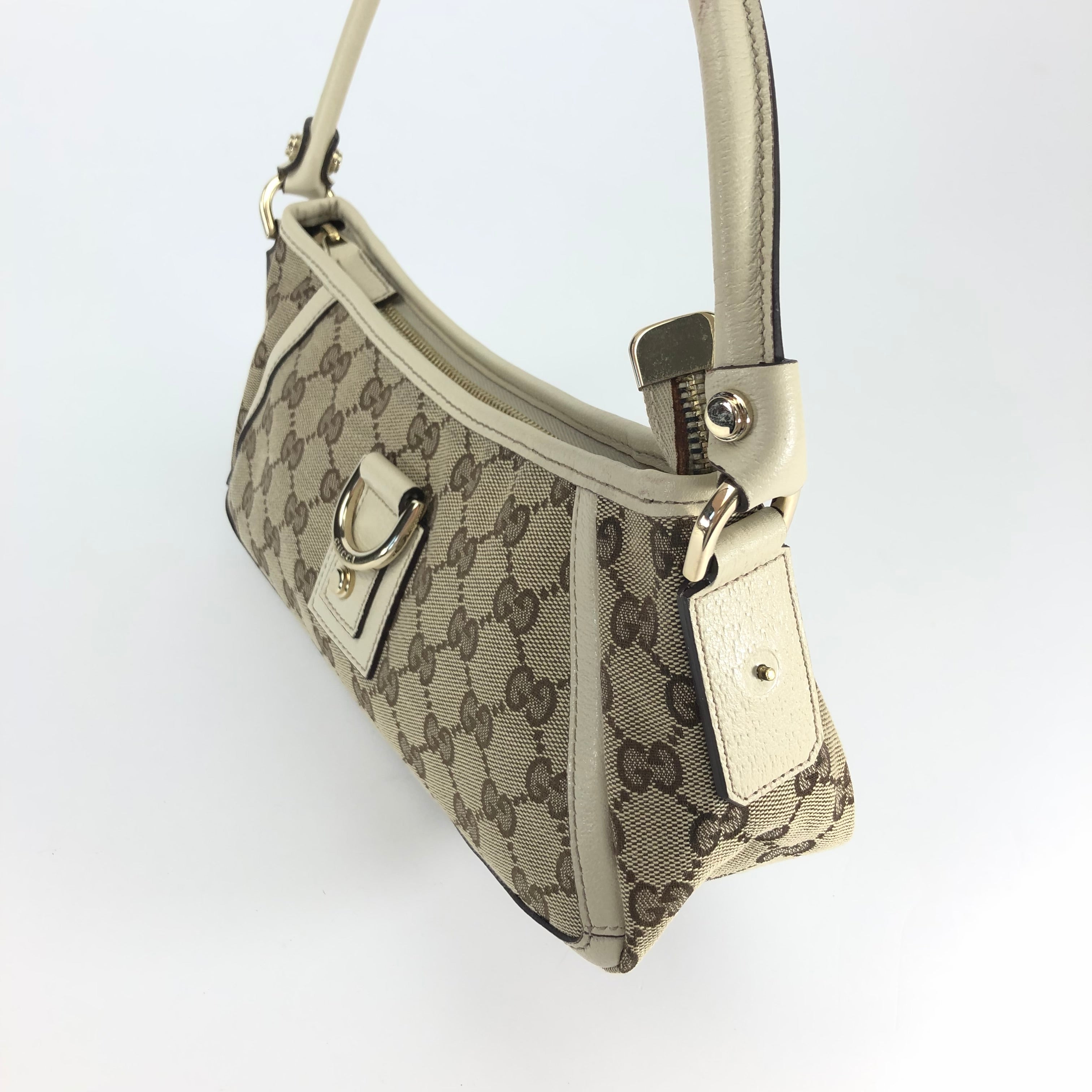 GUCCI MONOGRAM SHOULDER BAG