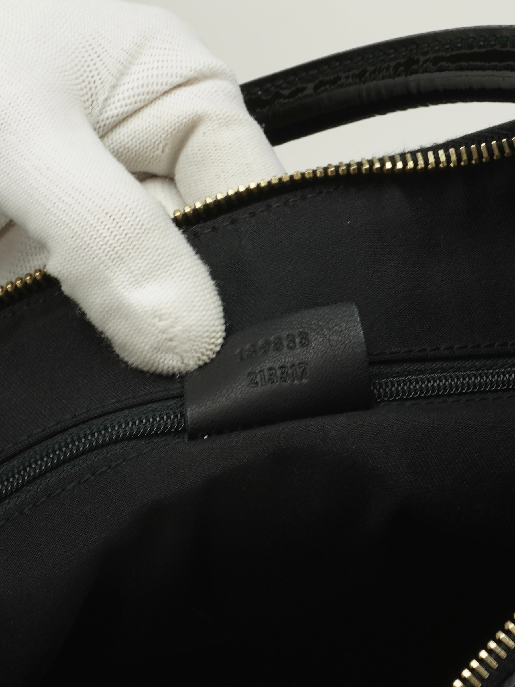 GUCCI PATENT LEATHER ABBEY BAG