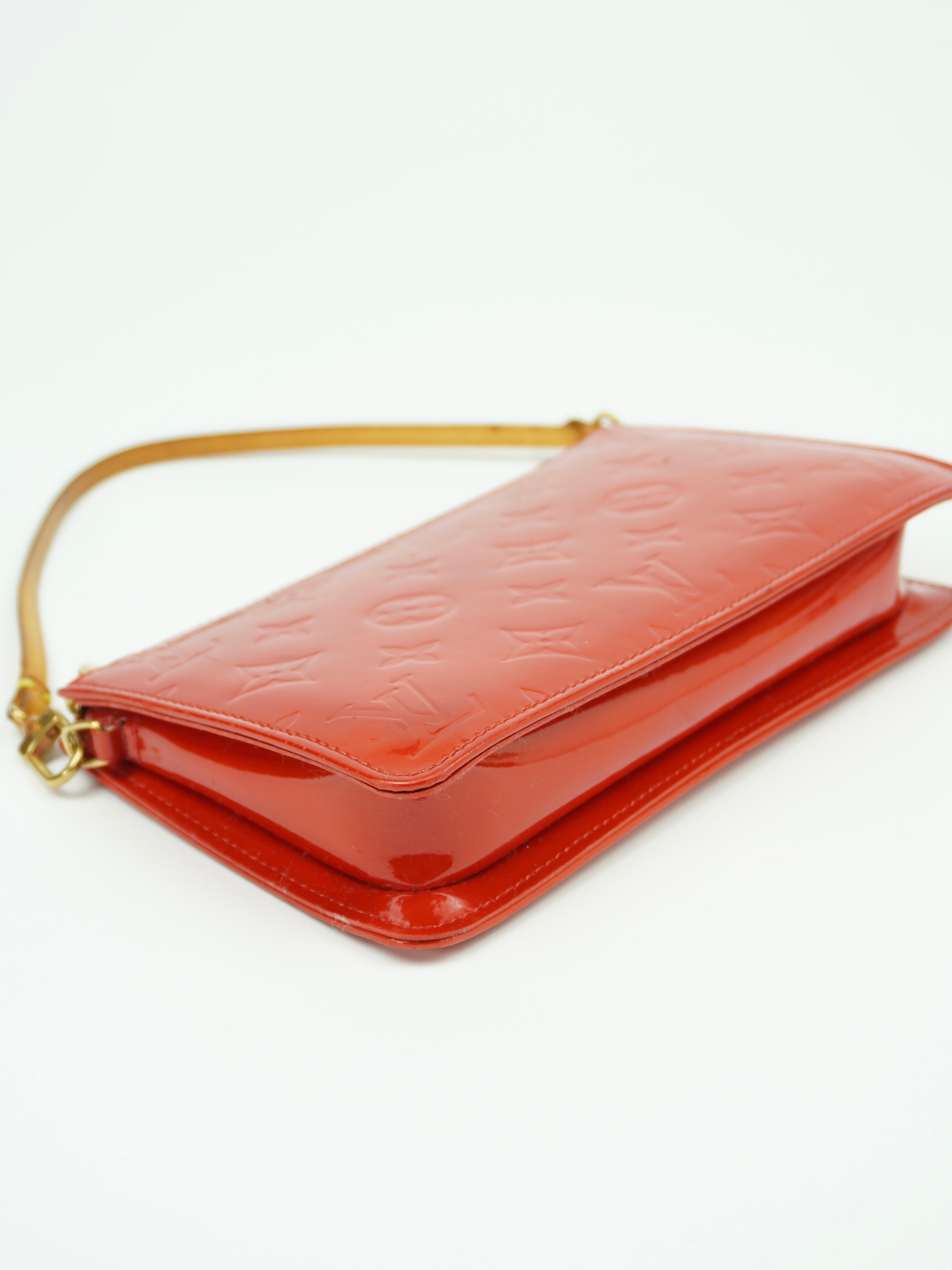 LOUIS VUITTON VERNIS POCHETTE