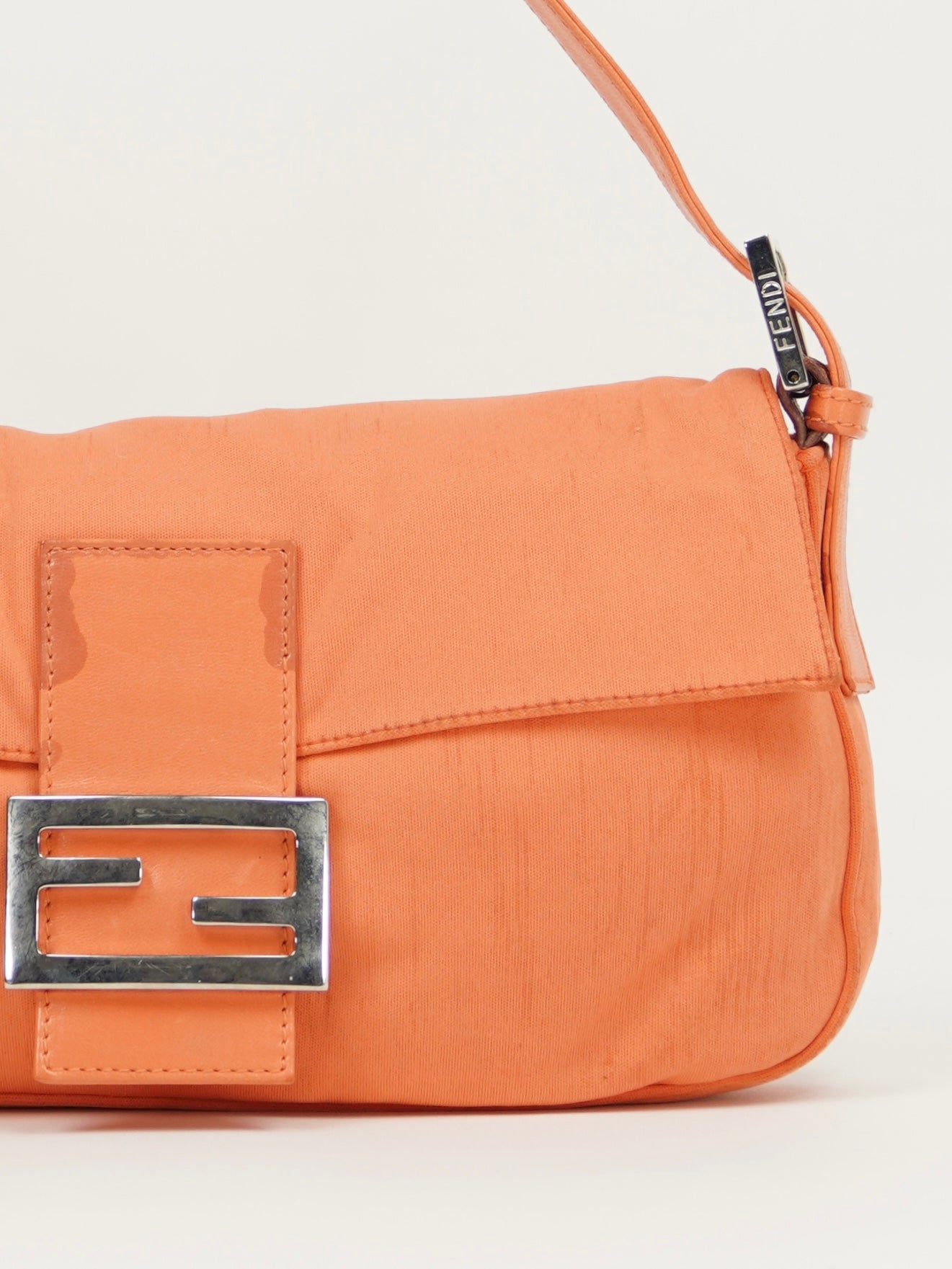 FENDI ORANGE BAGUETTE