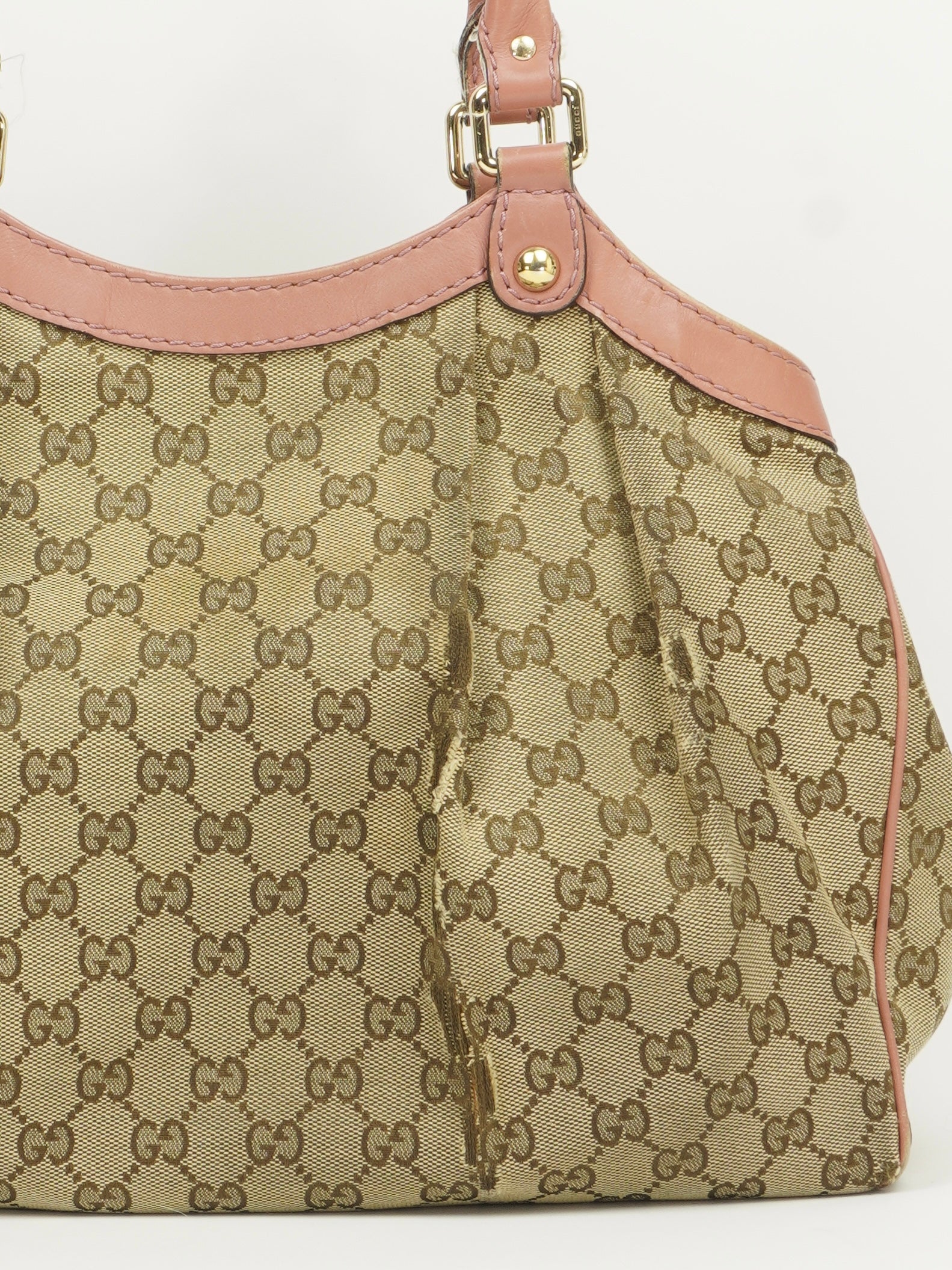 GUCCI MONOGRAM SUKEY BAG