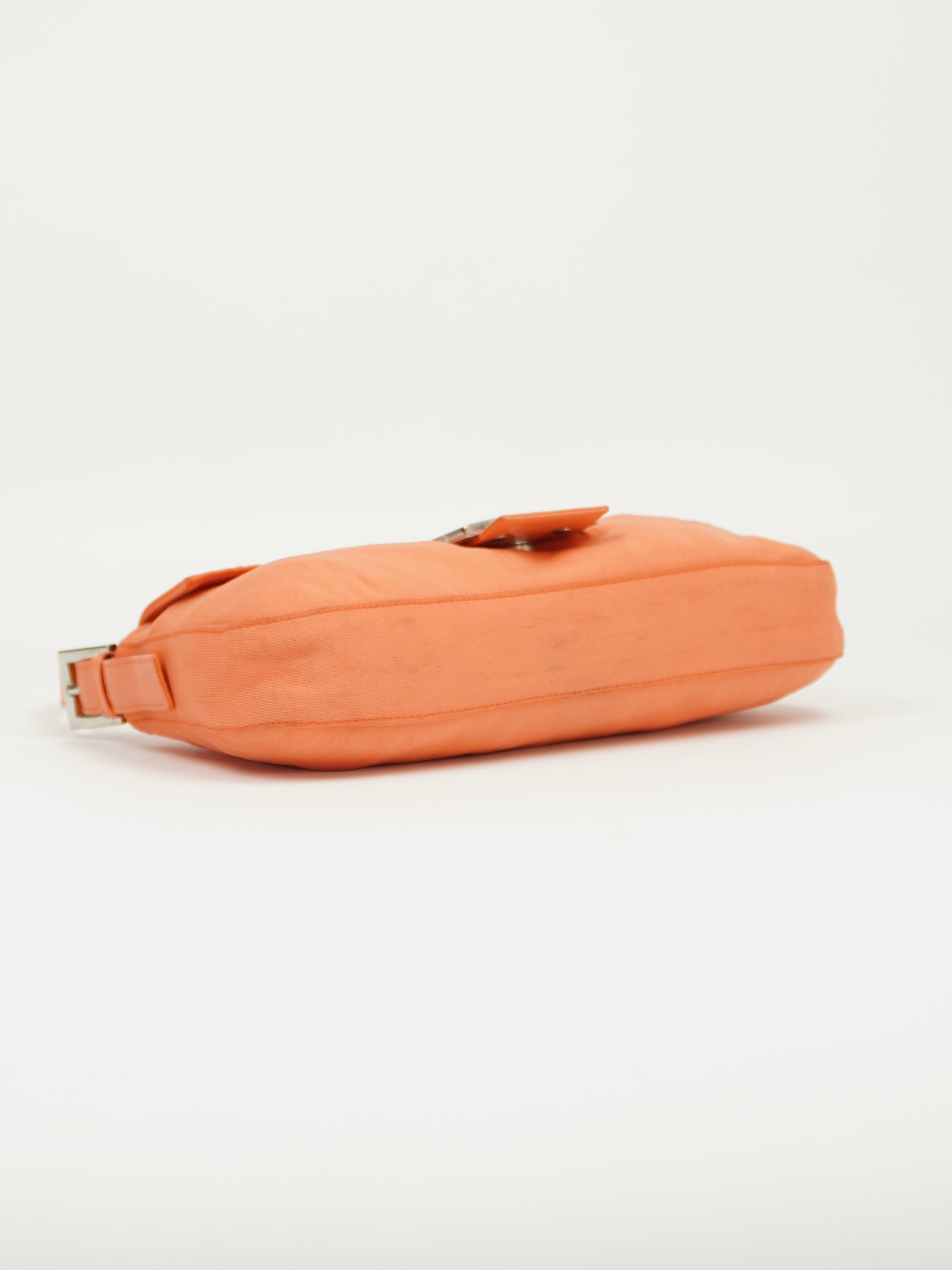 FENDI ORANGE BAGUETTE