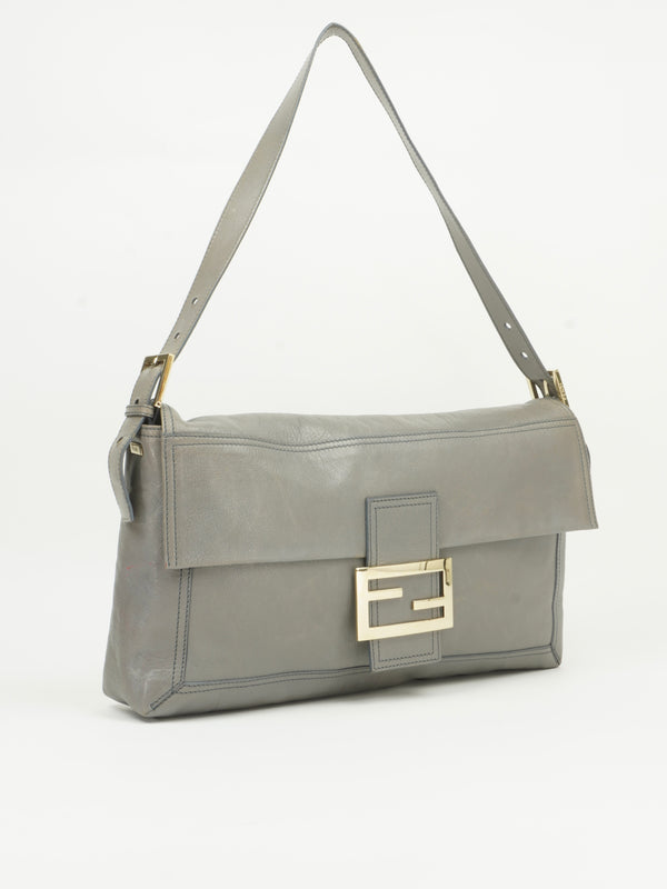 FENDI XL MAMA BAGUETTE BAG