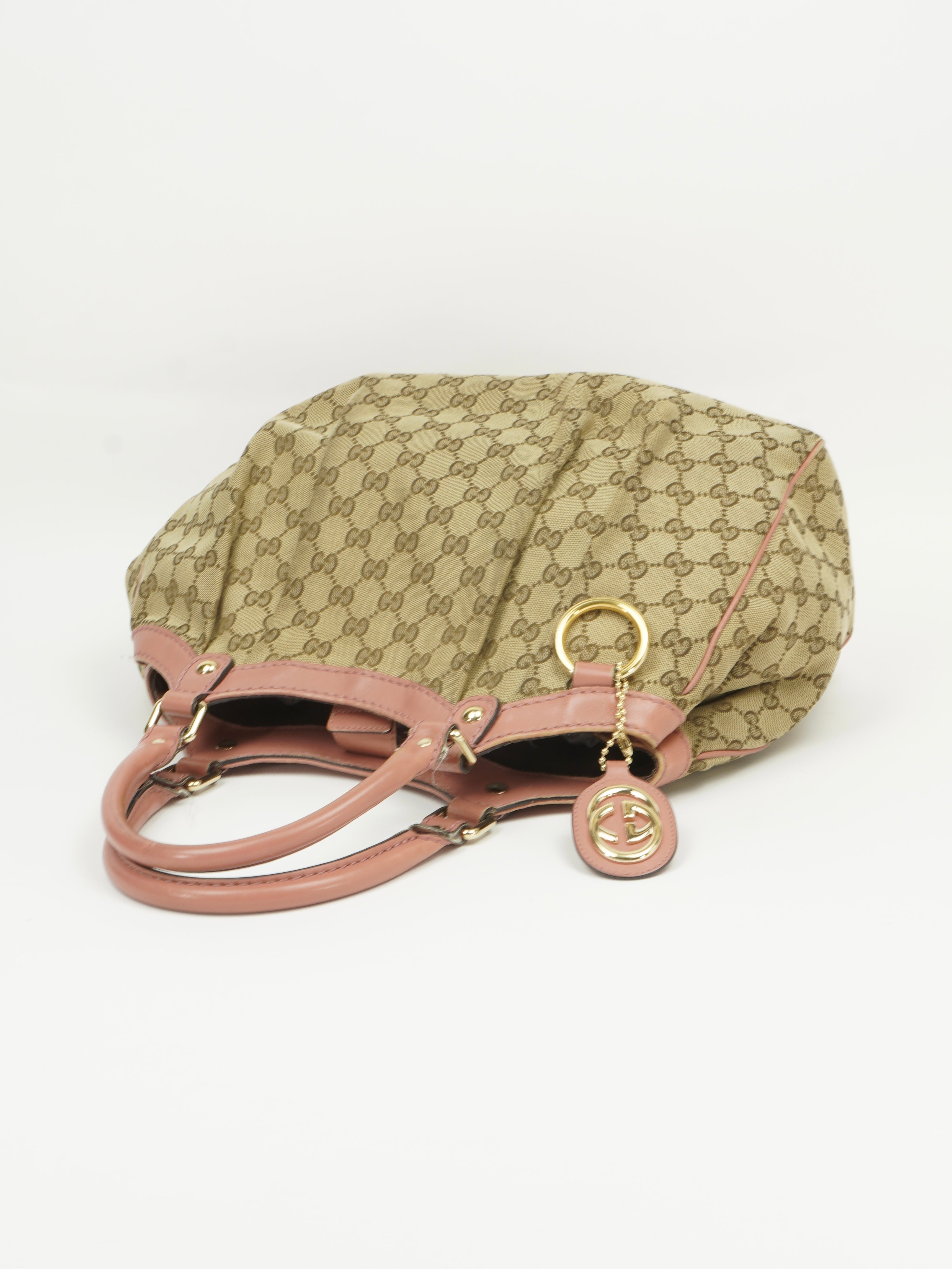 GUCCI MONOGRAM SUKEY BAG