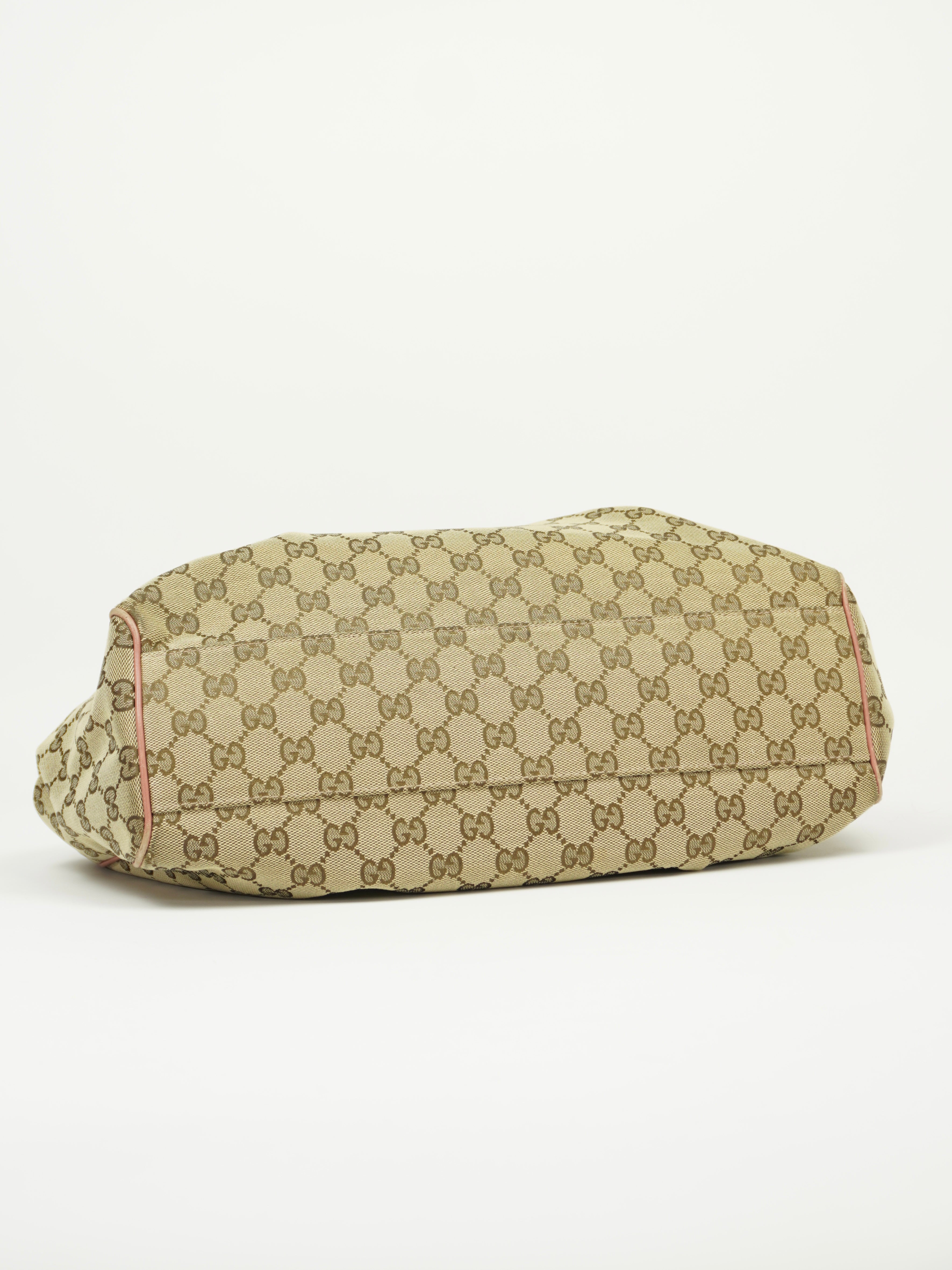 GUCCI MONOGRAM SUKEY BAG