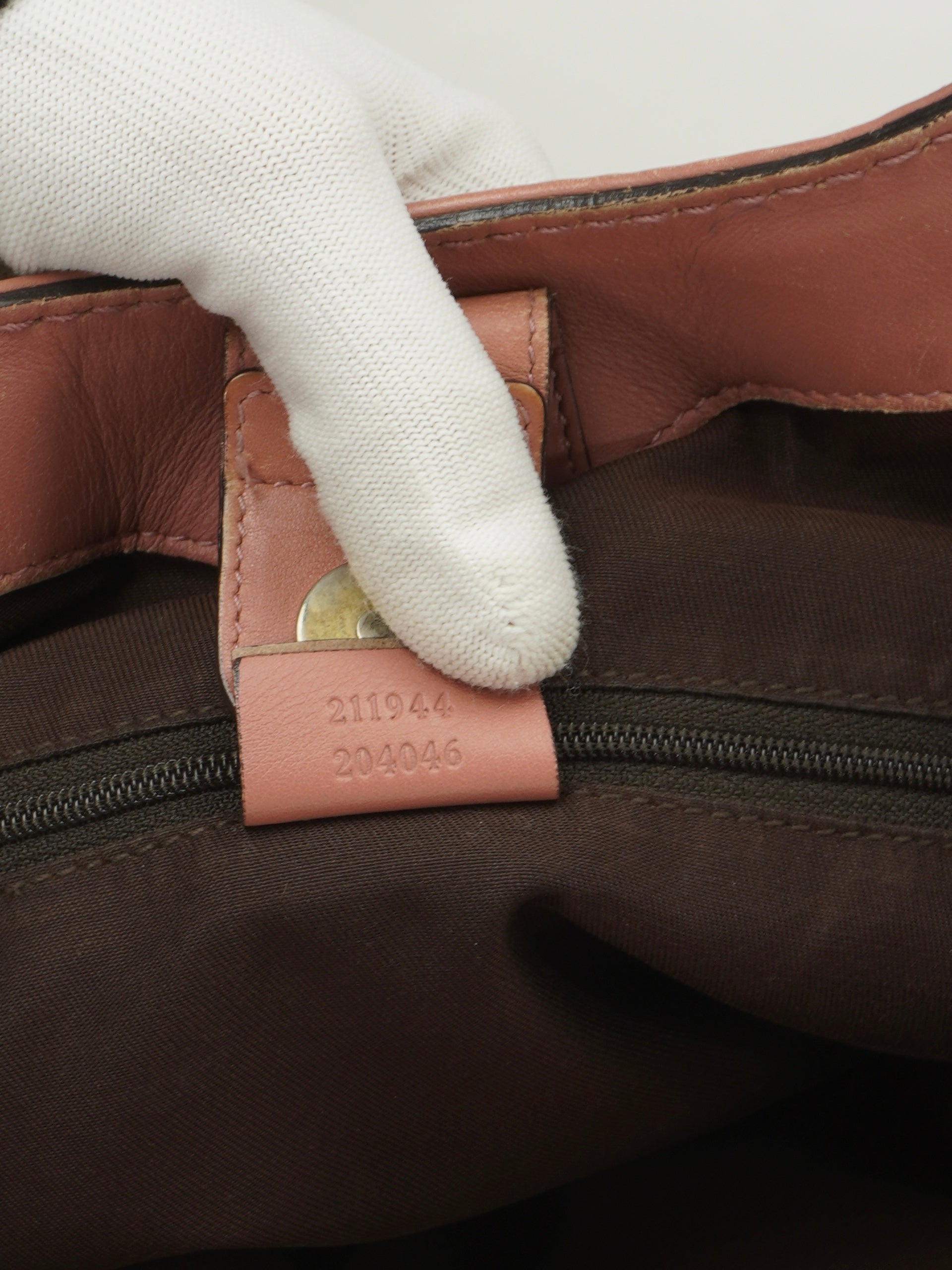 GUCCI MONOGRAM SUKEY BAG