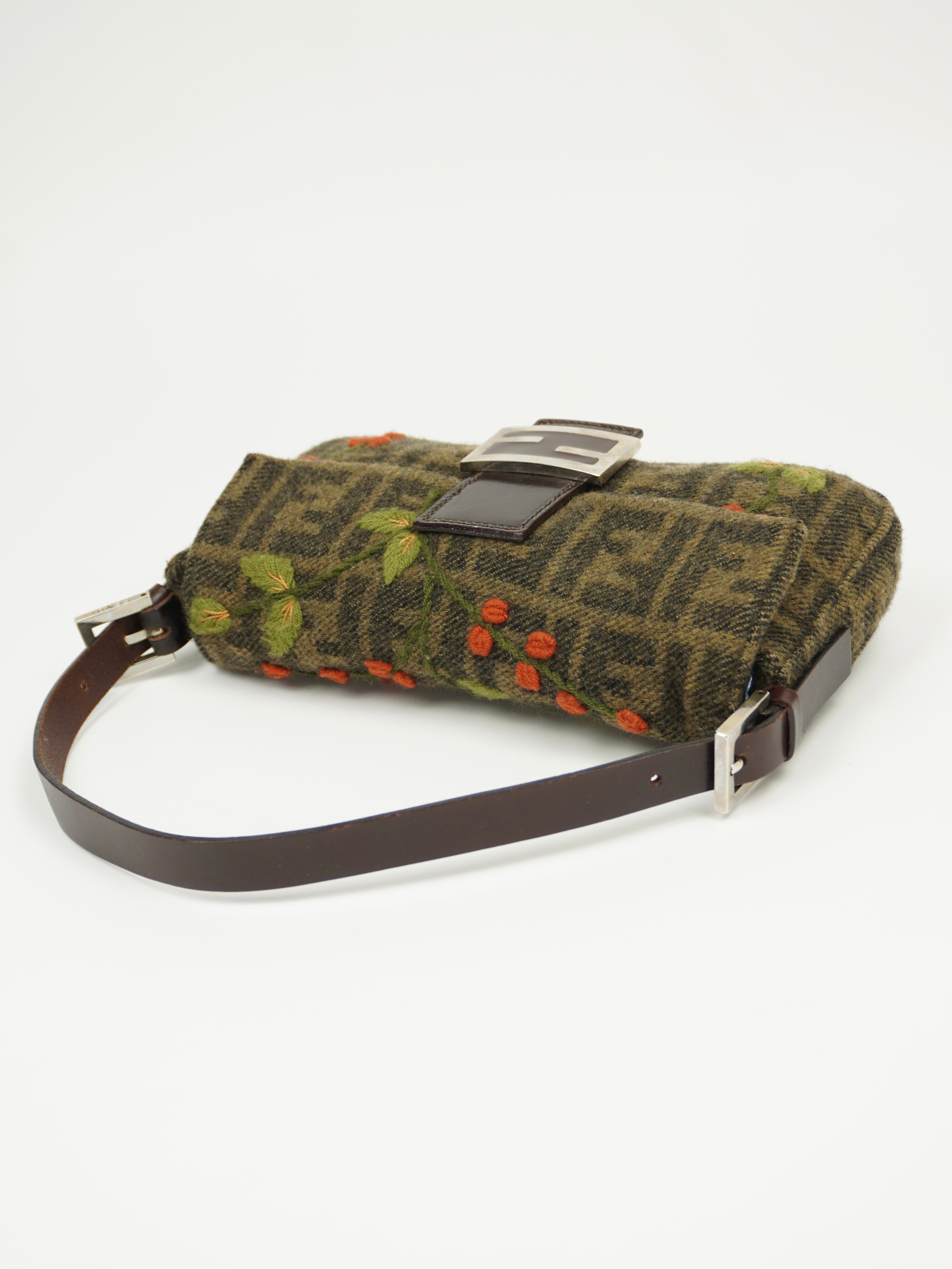 FENDI CASHMERE WOOL BAGUETTE