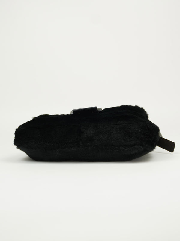 FENDI FUR BAGUETTE
