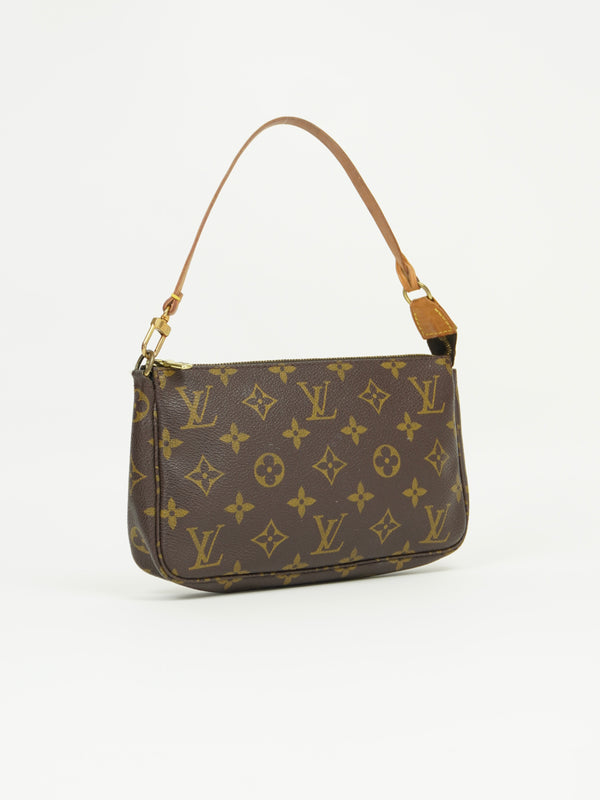 LOUIS VUITTON POCHETTE BAG