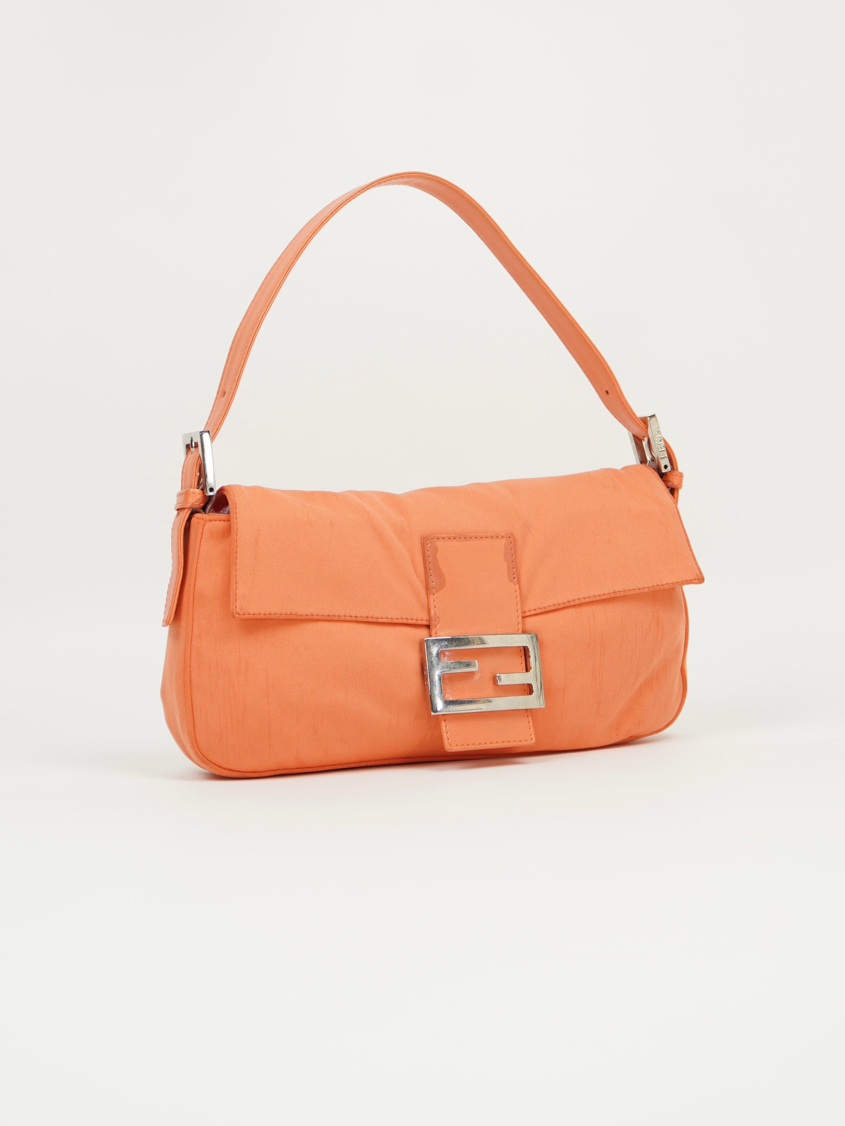 FENDI ORANGE BAGUETTE