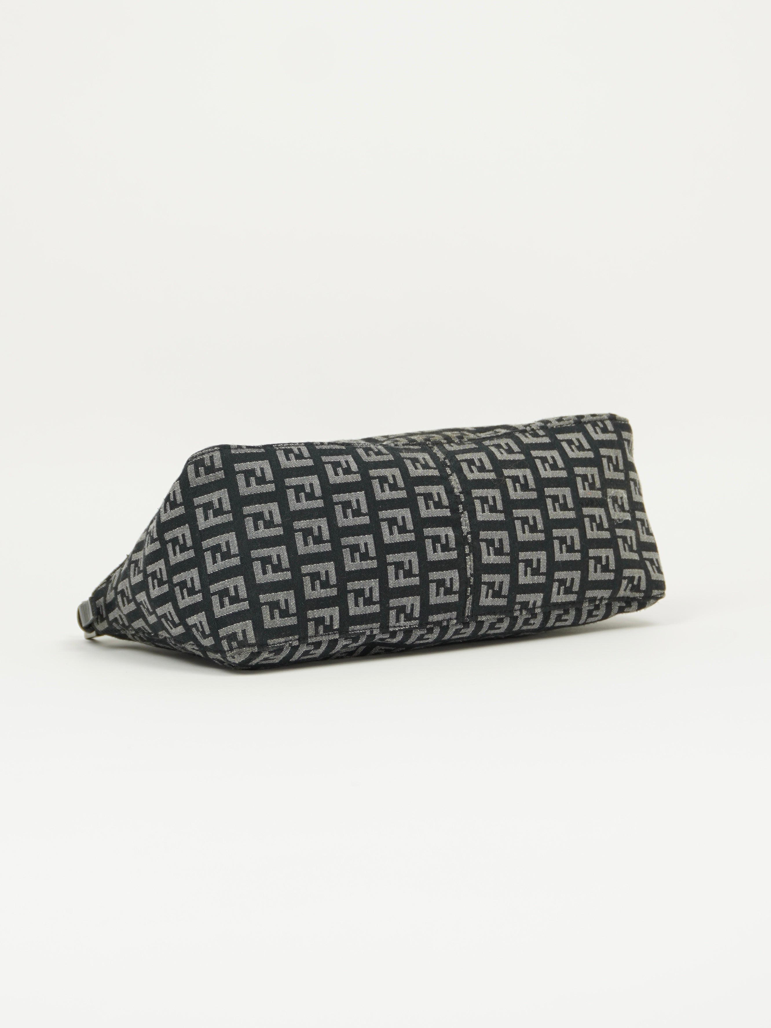 FENDI ZUCCA SHOULDER BAG