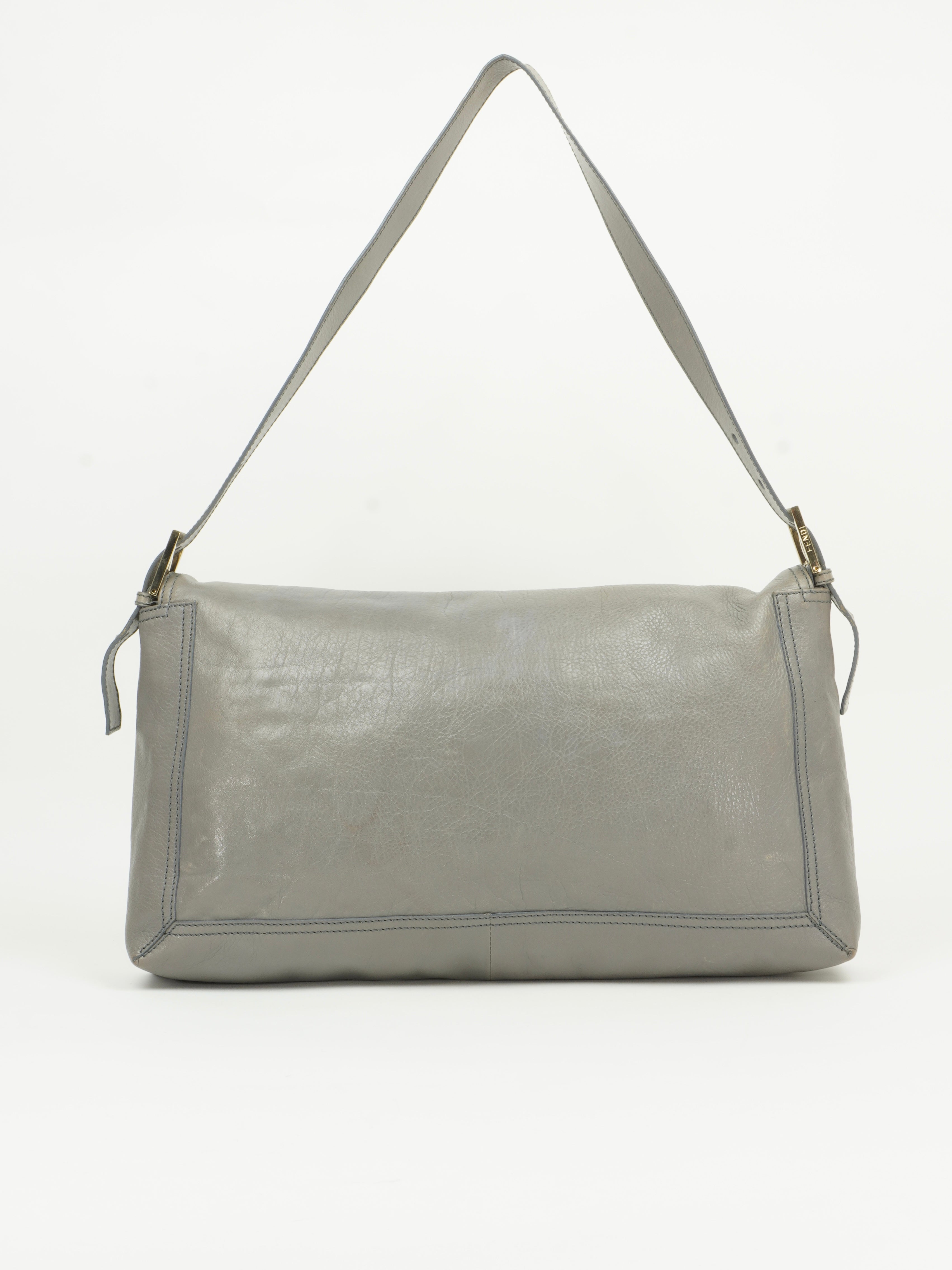 FENDI XL MAMA BAGUETTE BAG