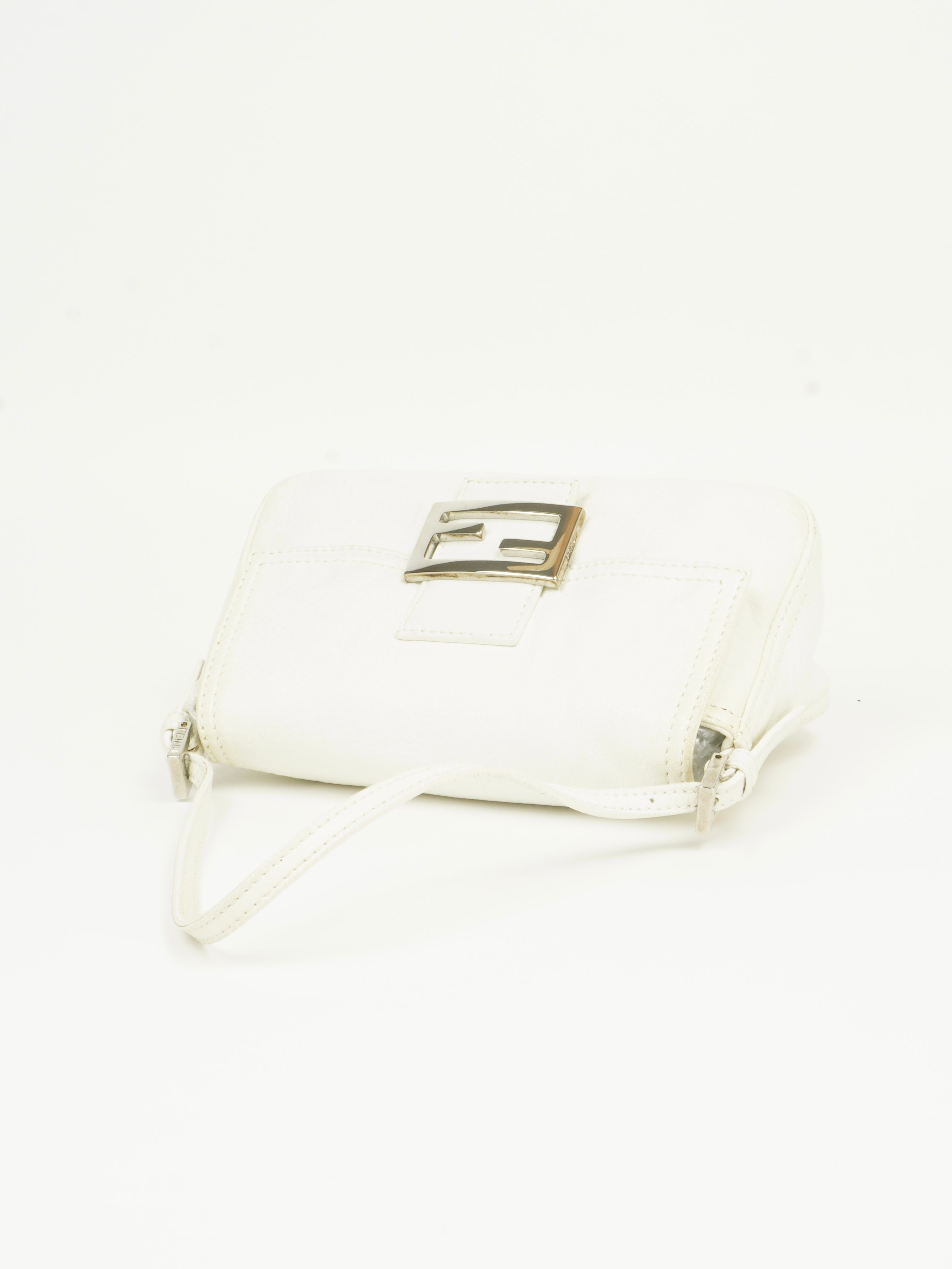 FENDI LEATHER BAGUETTE