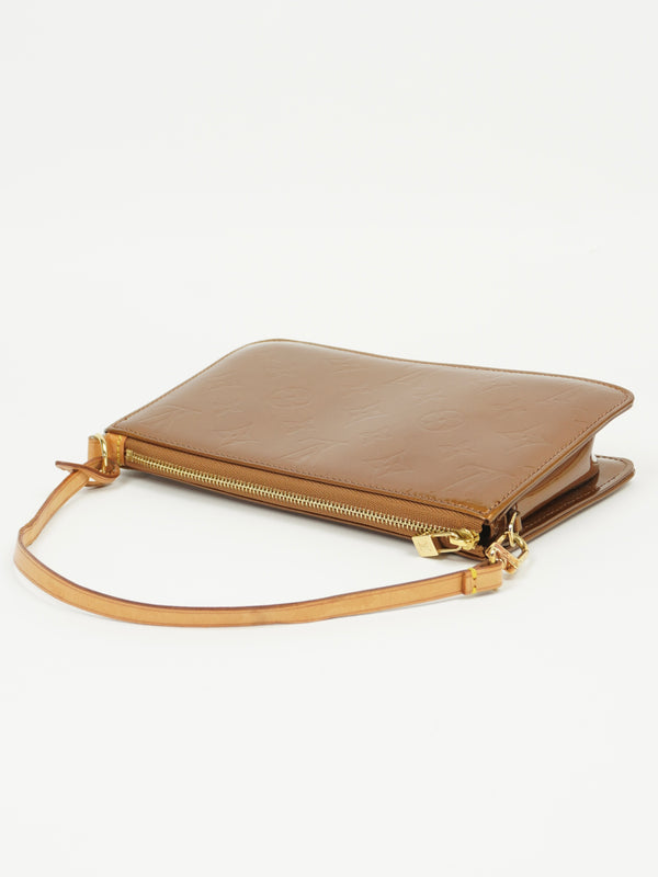 LOUIS VUITTON VERNIS POCHETTE