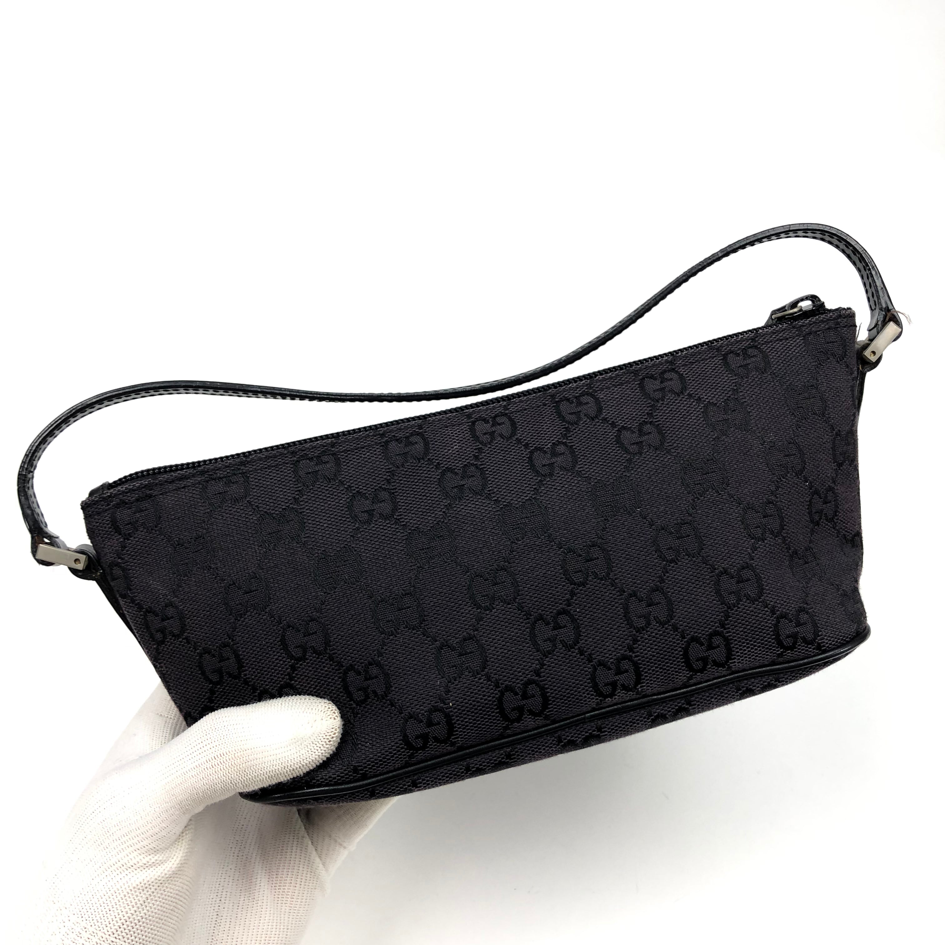 GUCCI MONOGRAM SHOULDER BAG