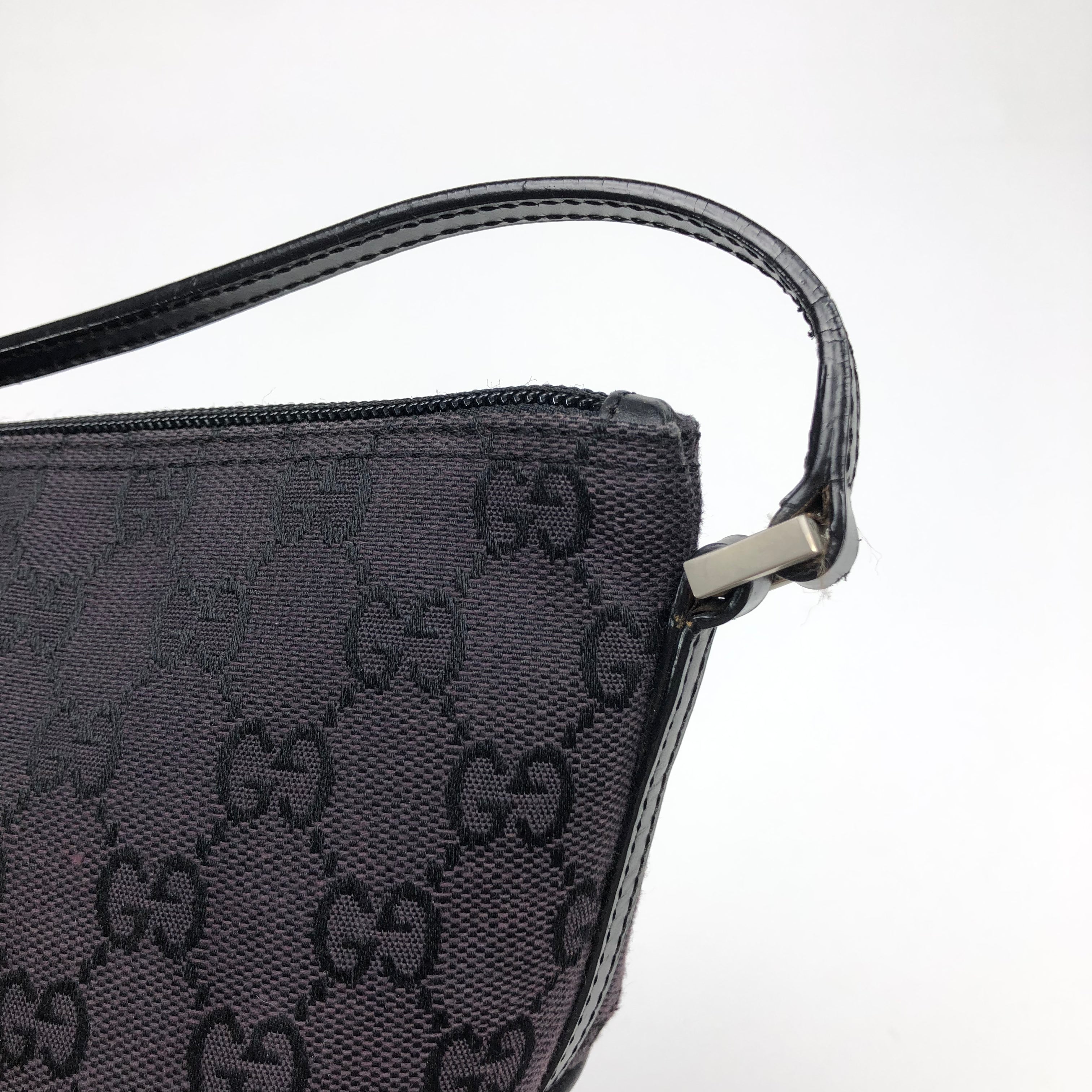 GUCCI MONOGRAM SHOULDER BAG